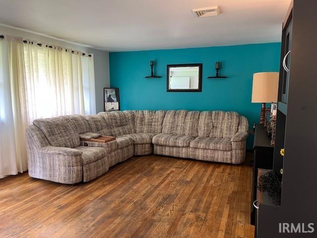 2213 S Woodbridge Drive