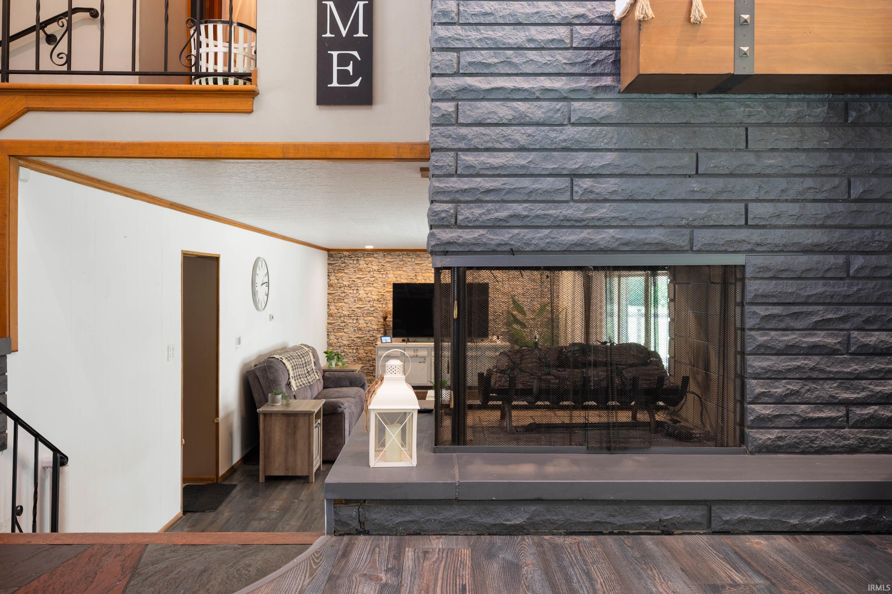 1112 Saint James Drive