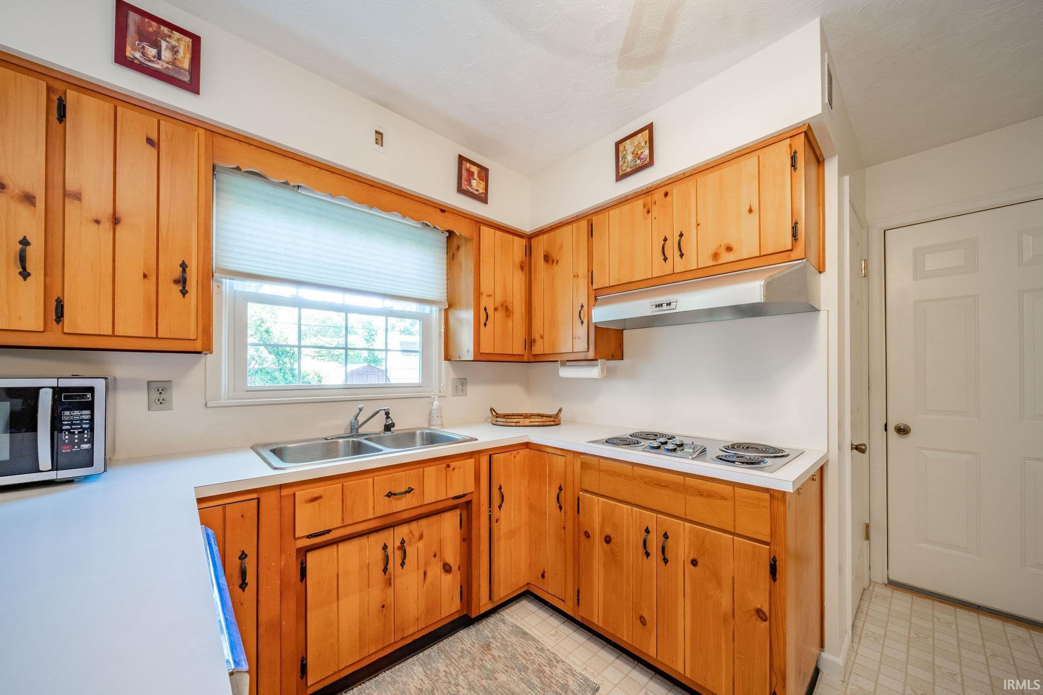 2419 Melody Lane
