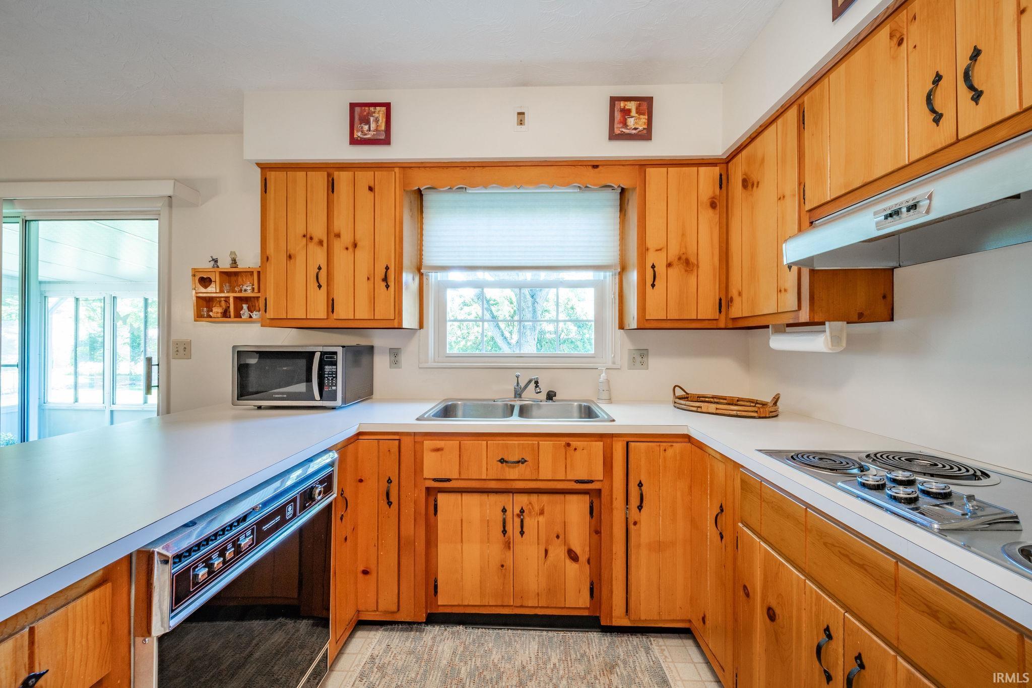 2419 Melody Lane