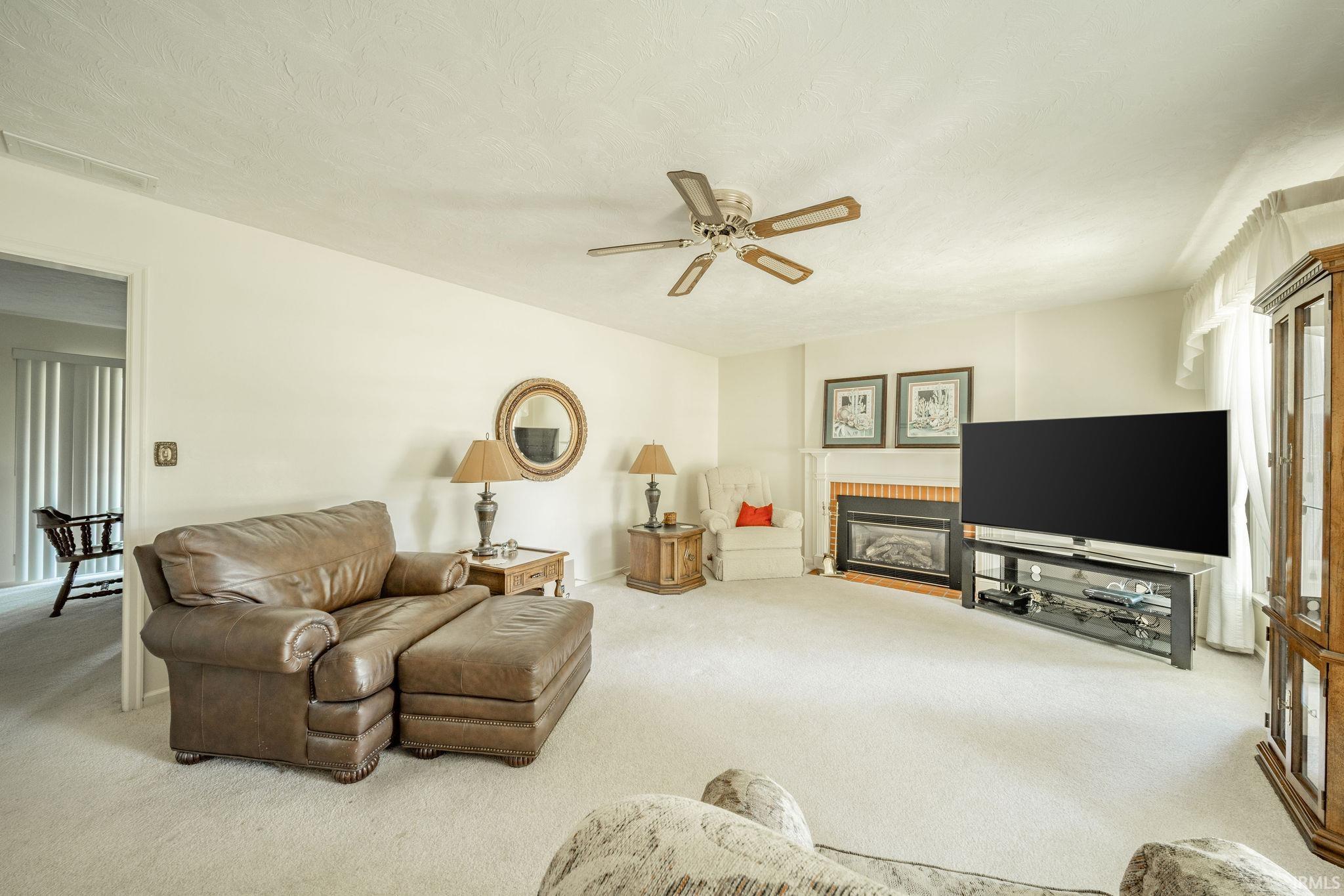 2419 Melody Lane