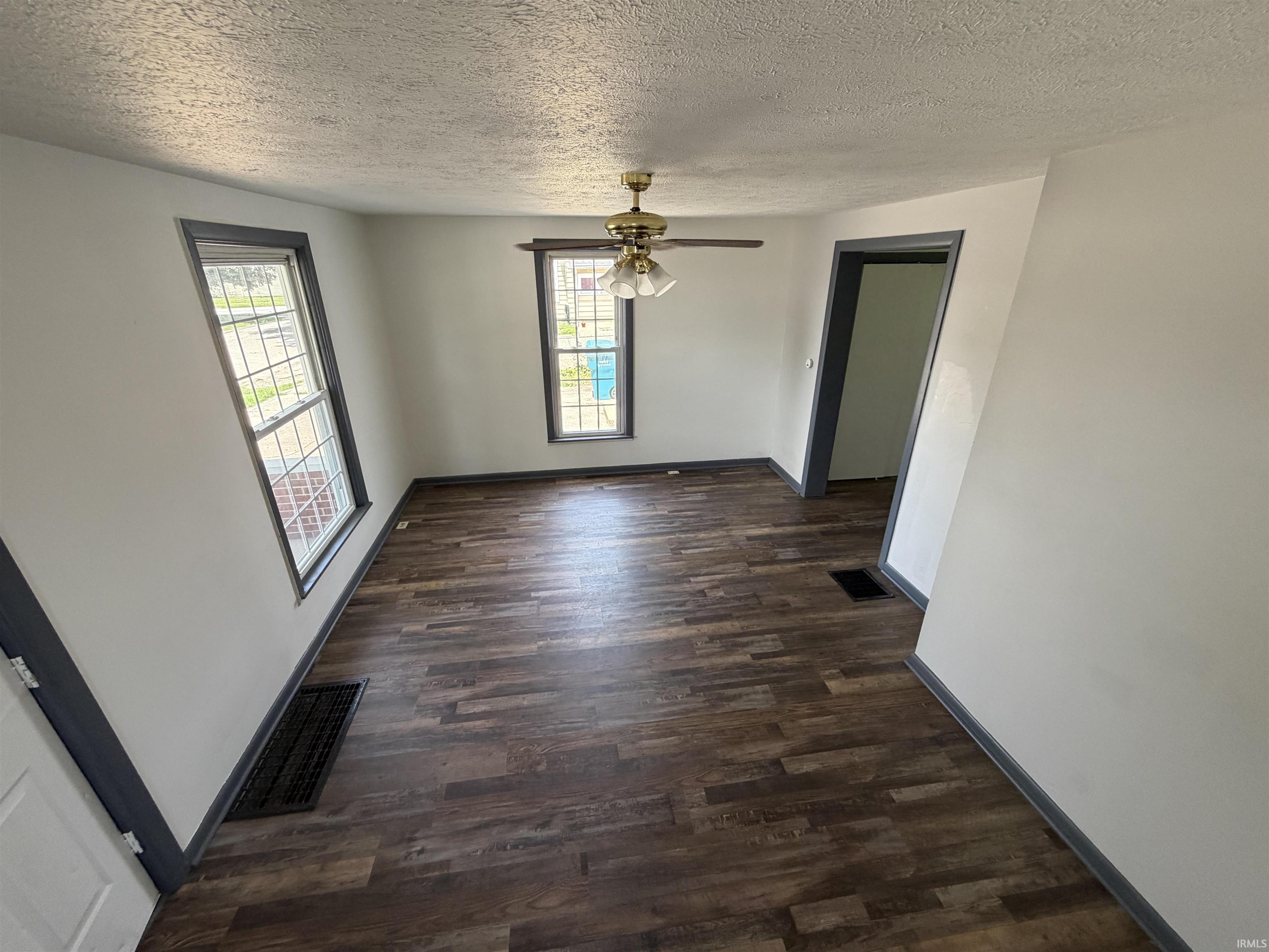 106 N 7th Street