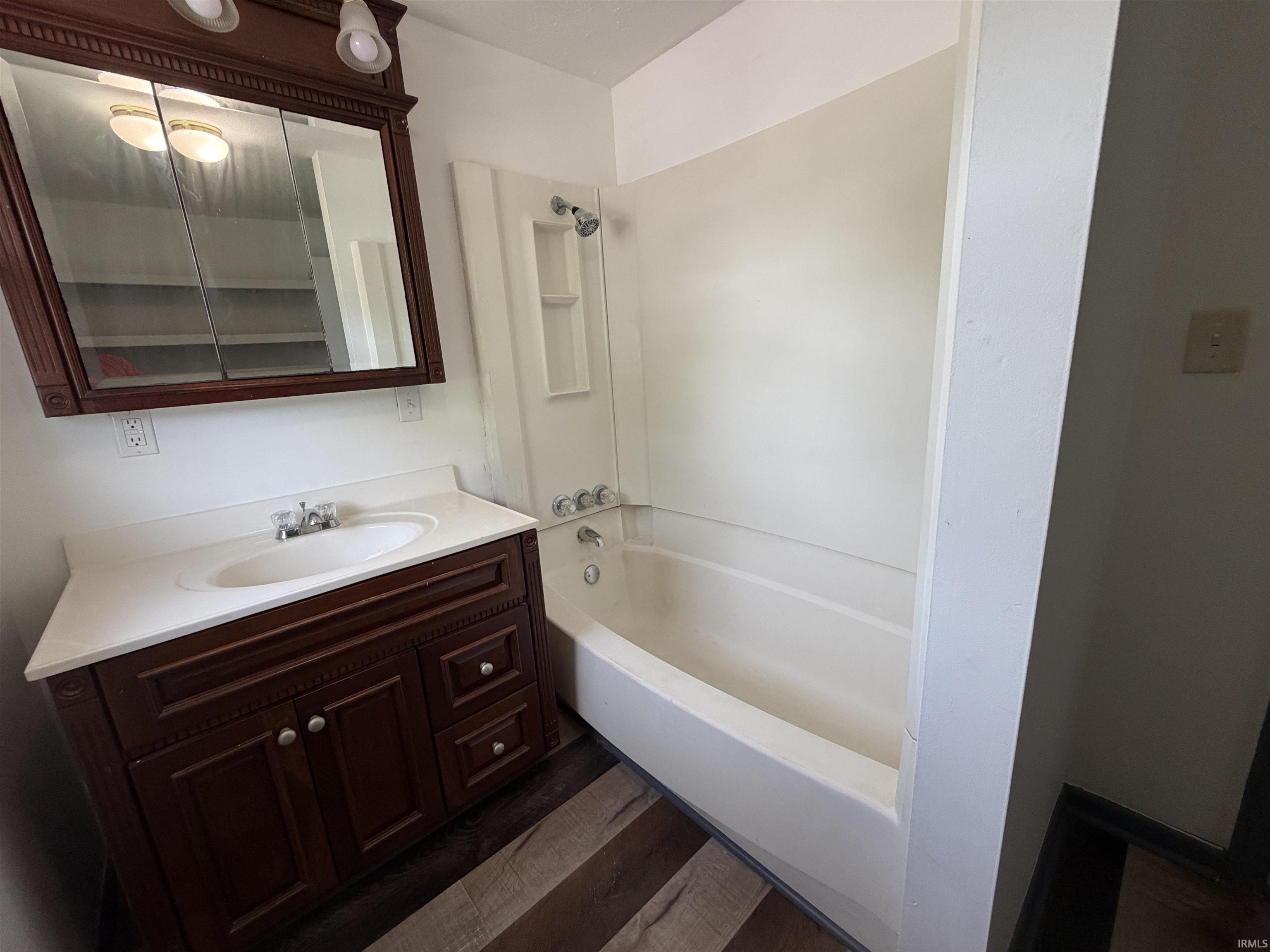 106 N 7th Street