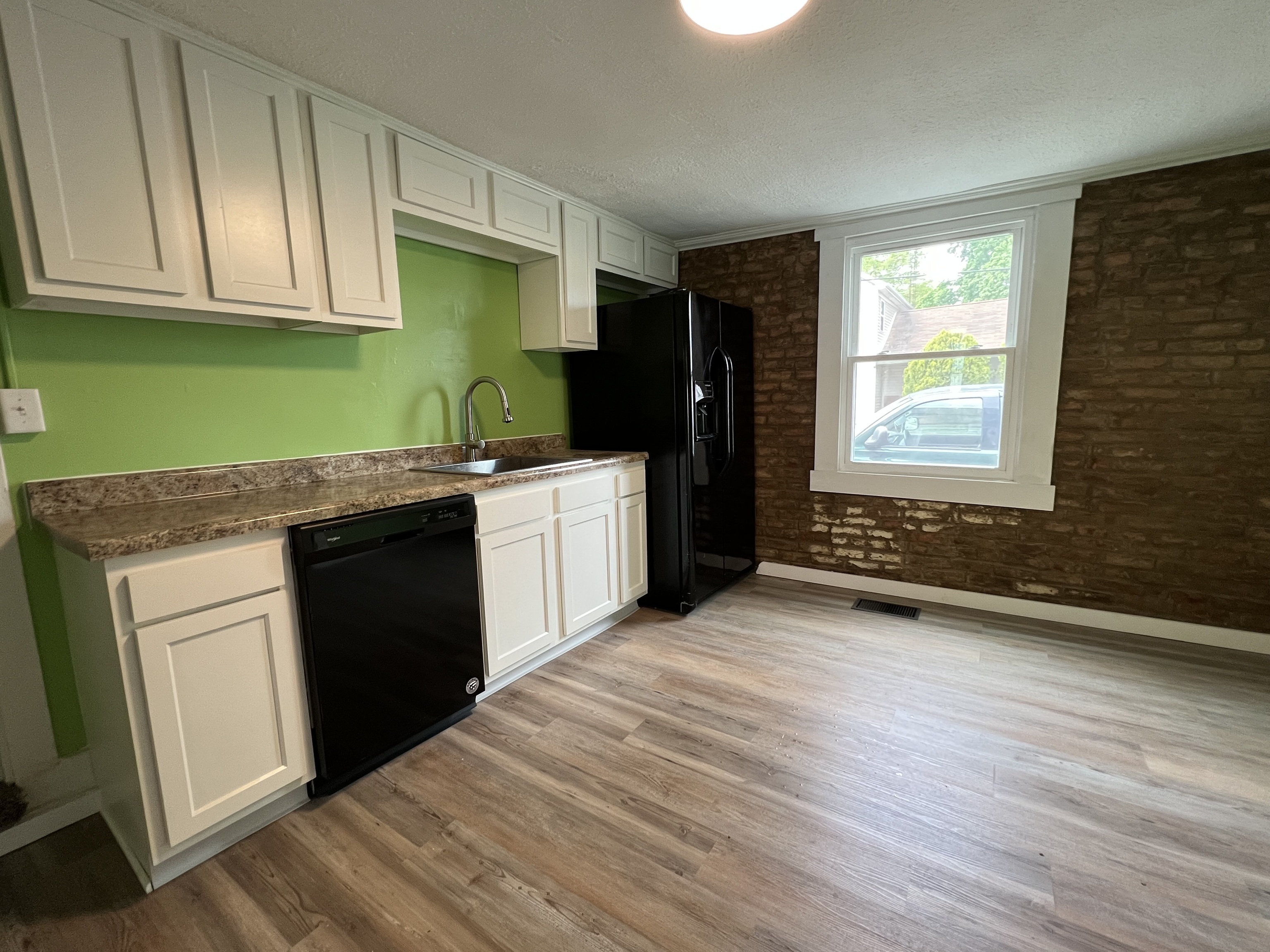 339 W Church Street