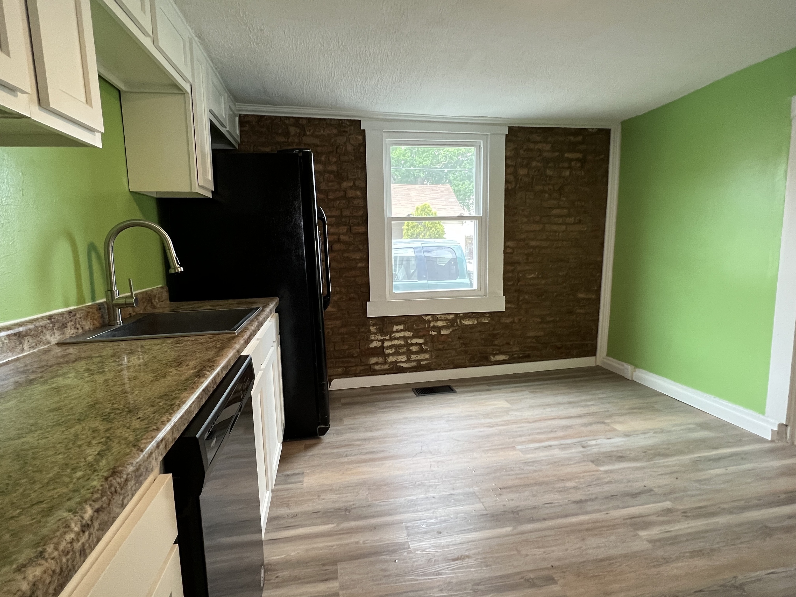 339 W Church Street