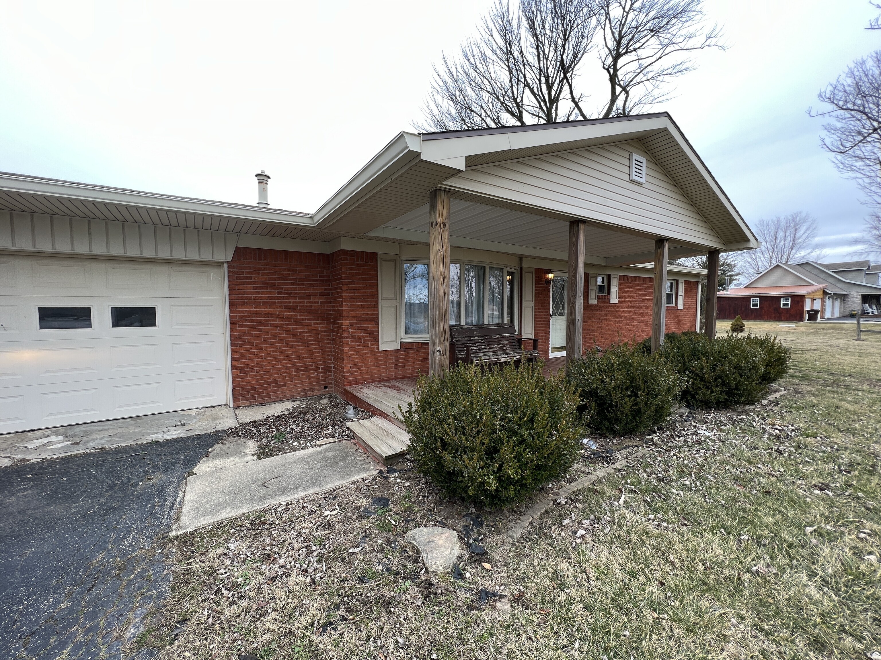 7909 S State Road 3