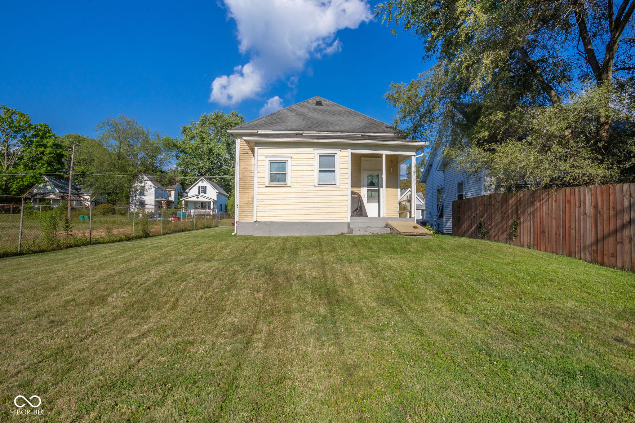 575 N 12th Street