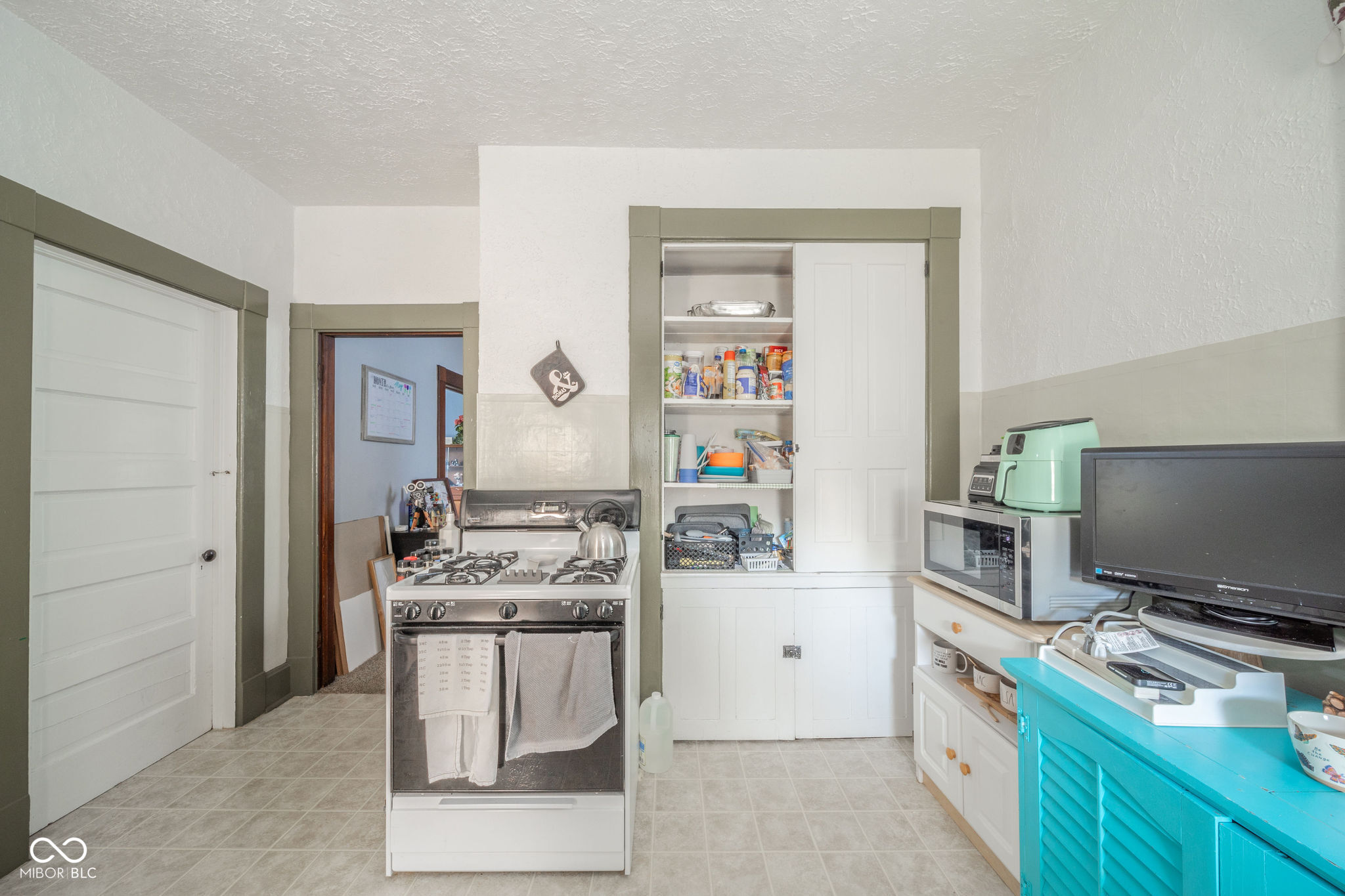 575 N 12th Street