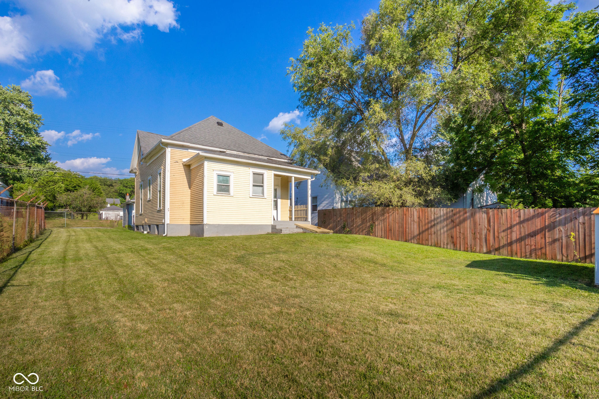 575 N 12th Street