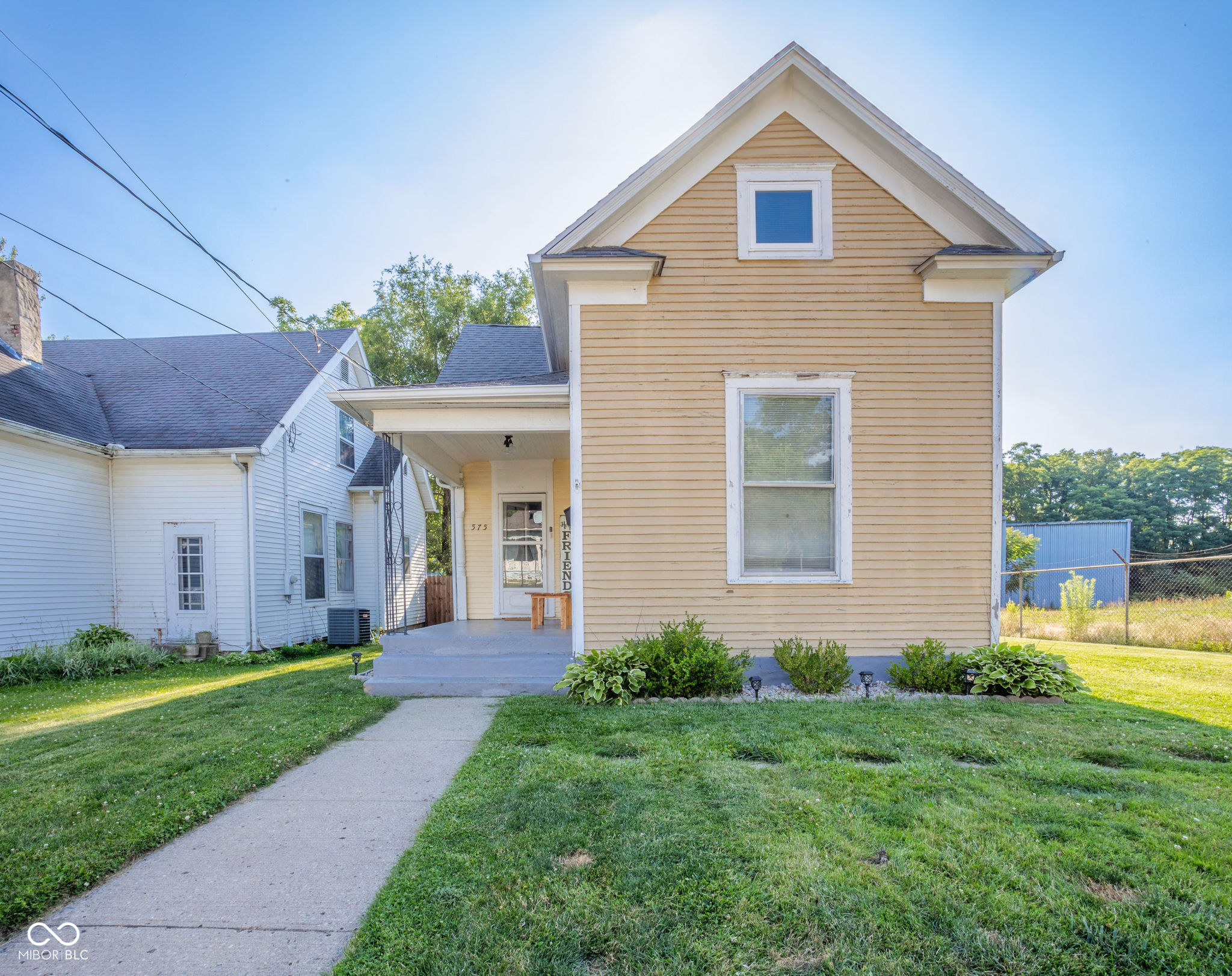 575 N 12th Street