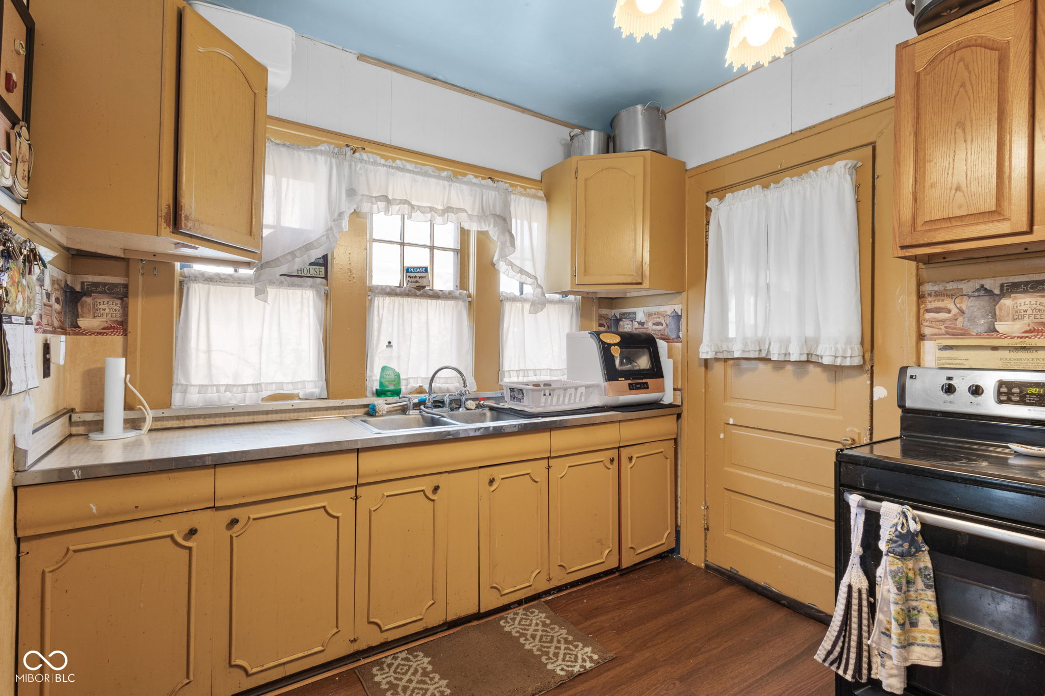 324 S 18th Street
