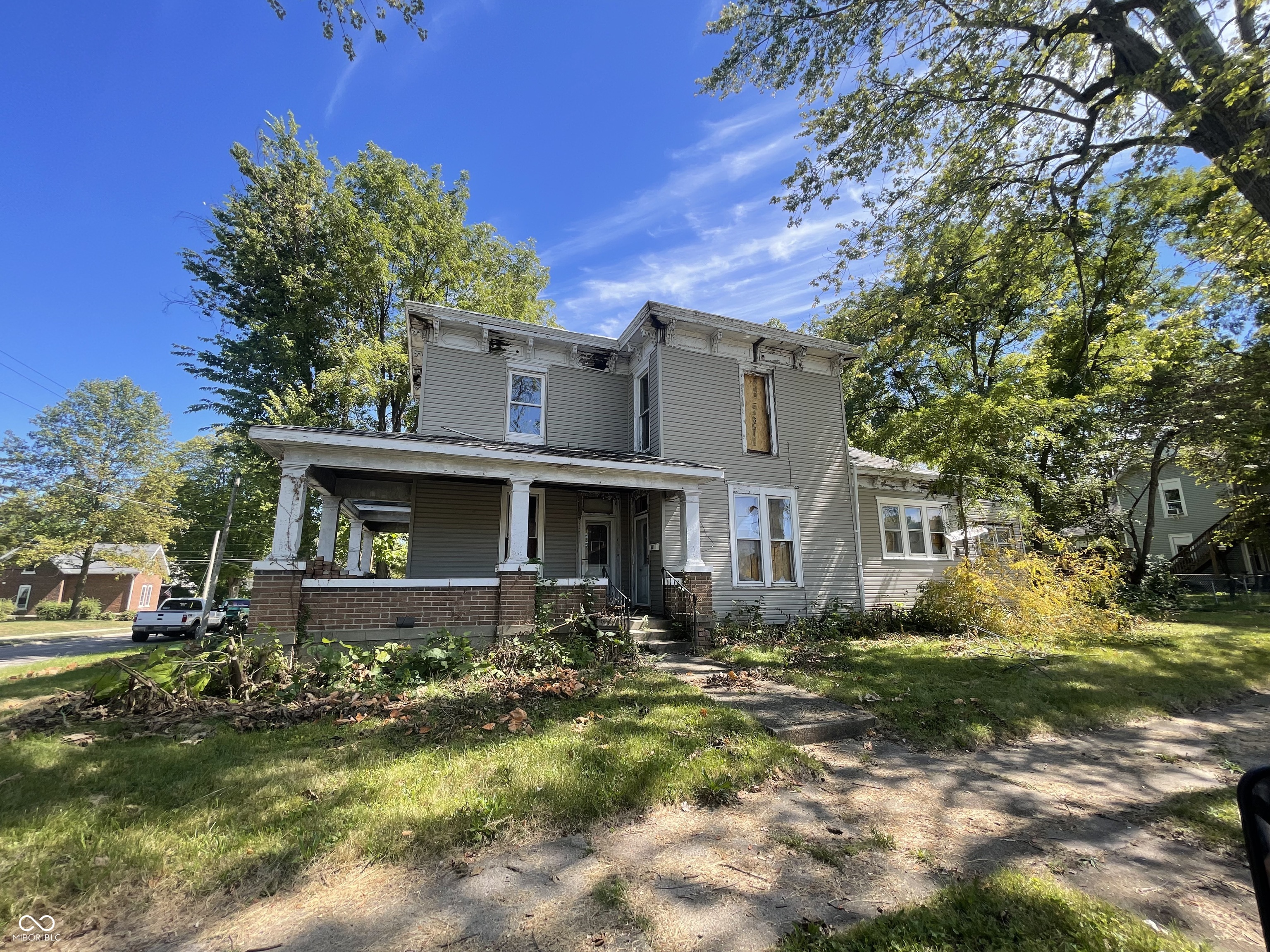 274 N 6th Street