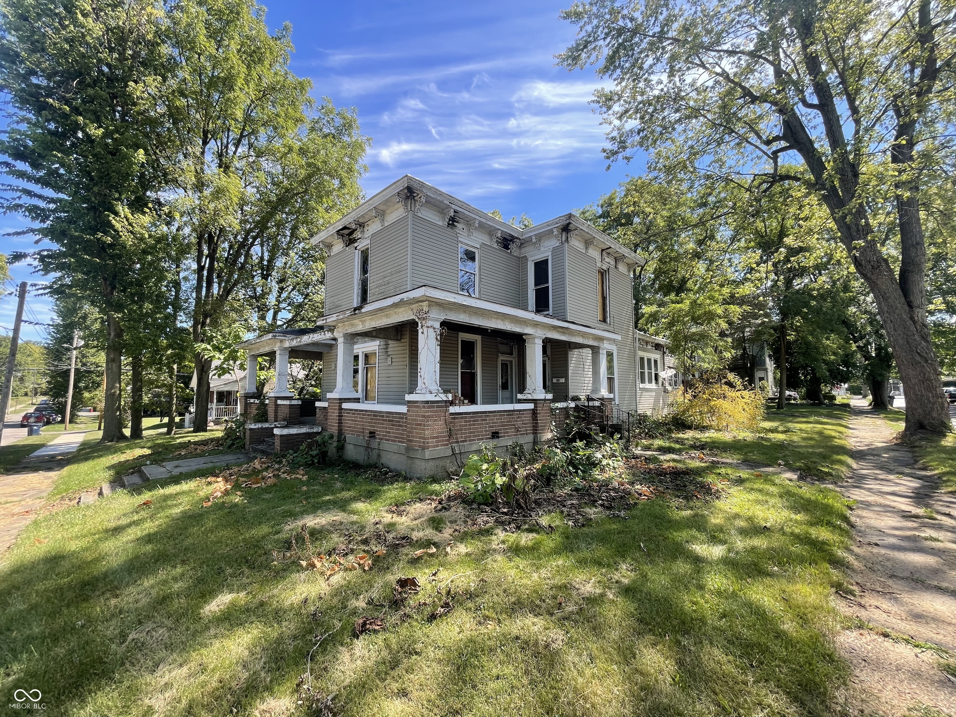 274 N 6th Street