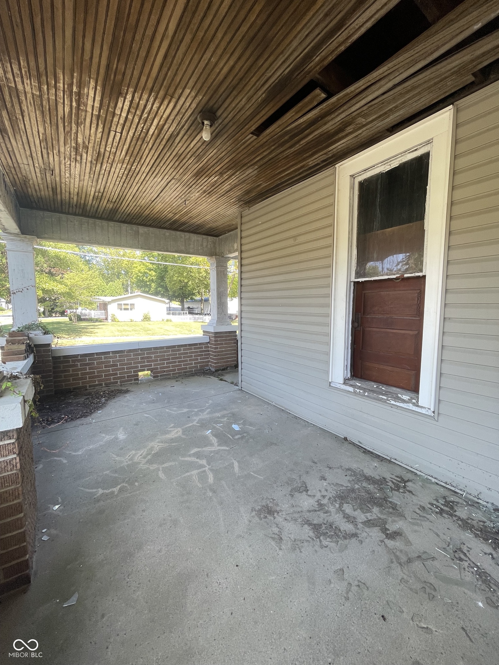 274 N 6th Street