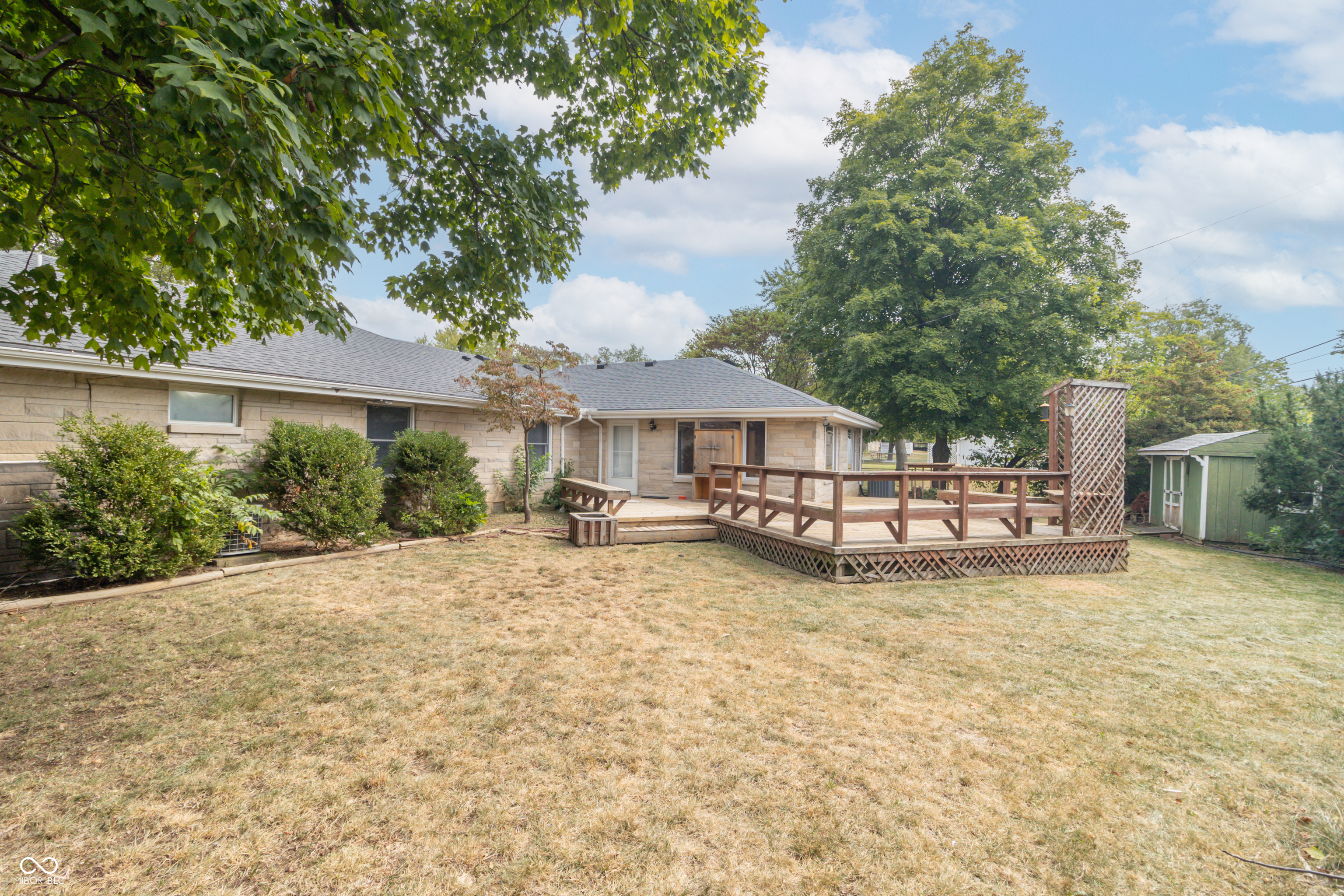1011 Forest Drive