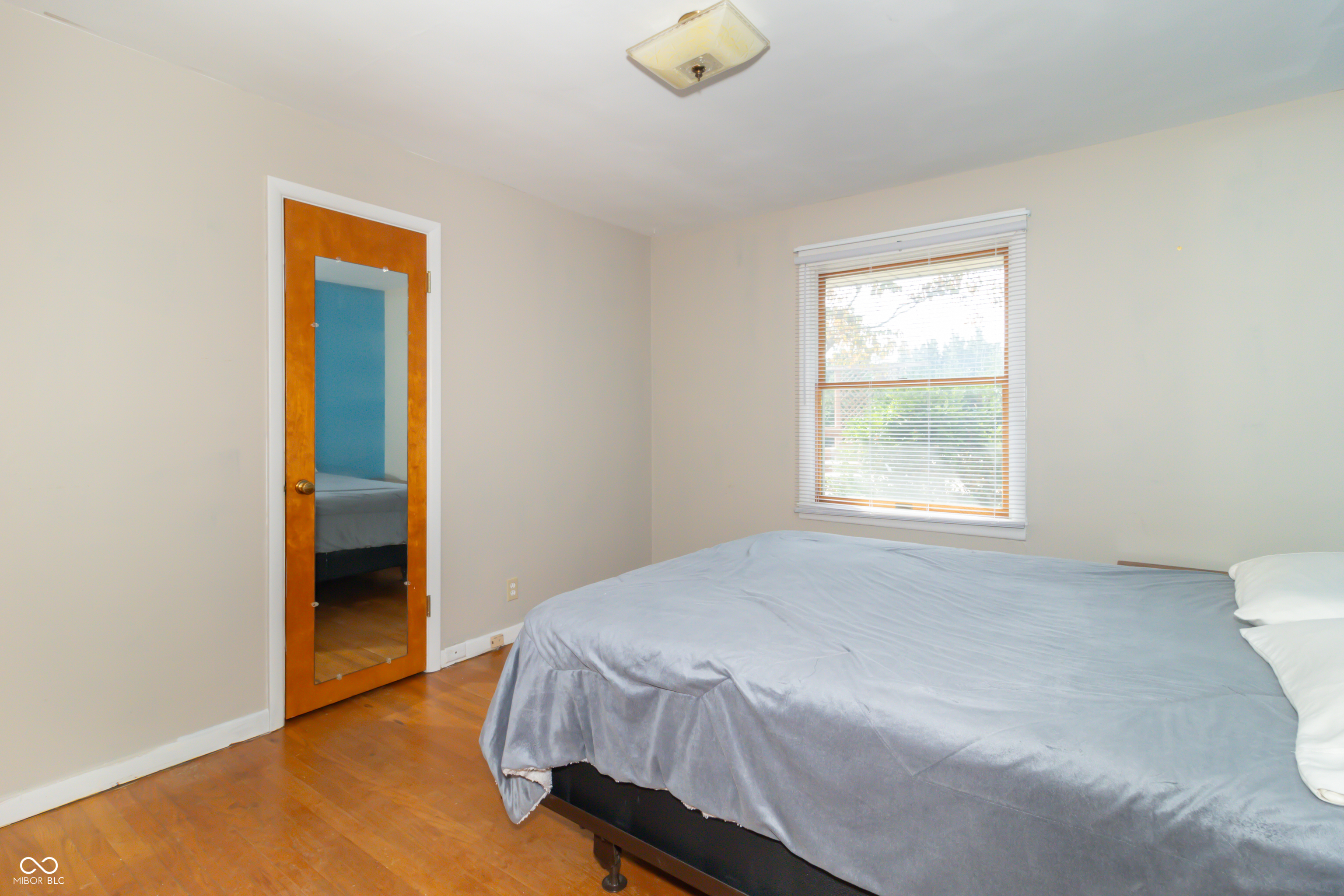 1011 Forest Drive