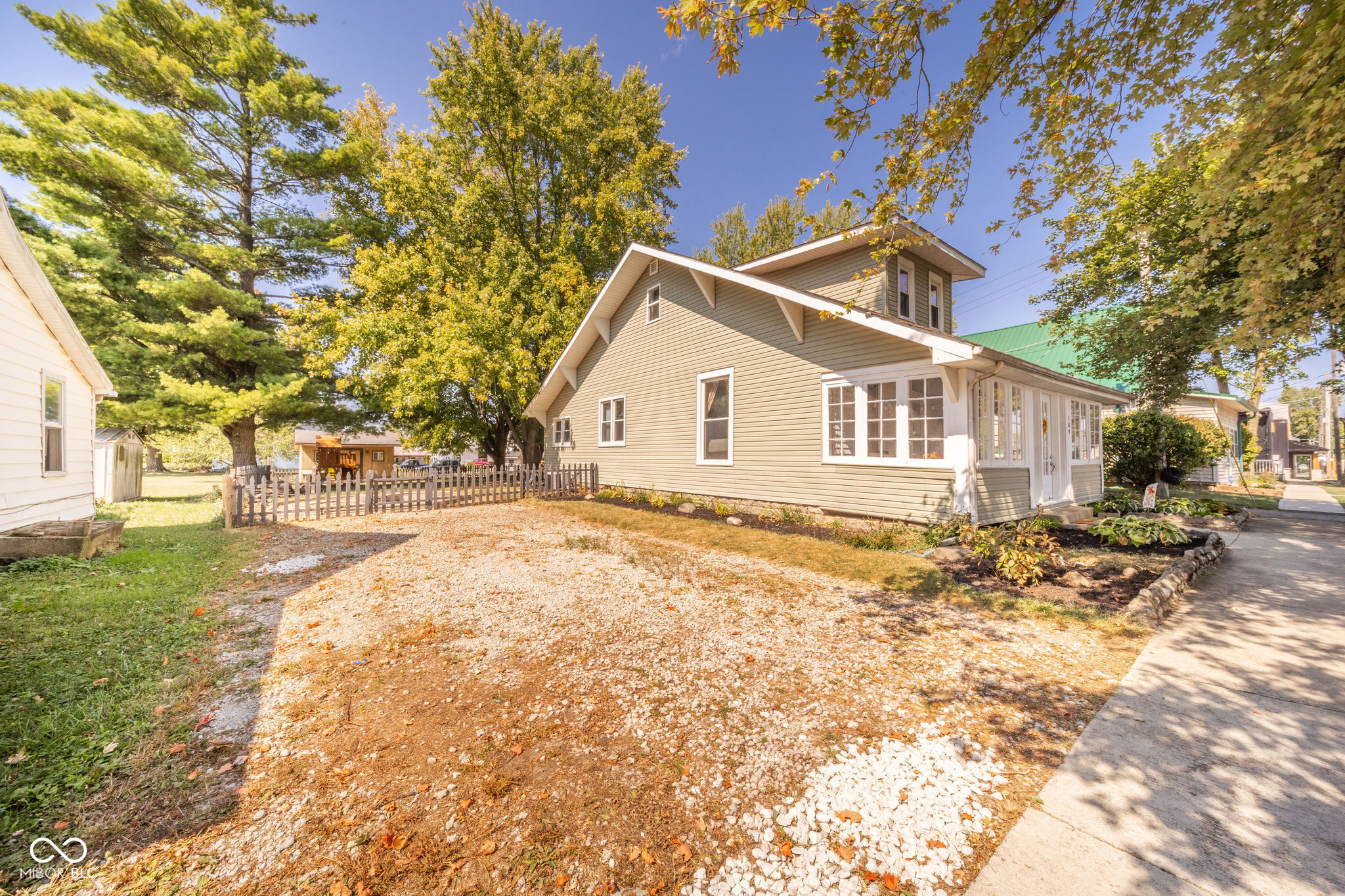 109 S Meridian Street