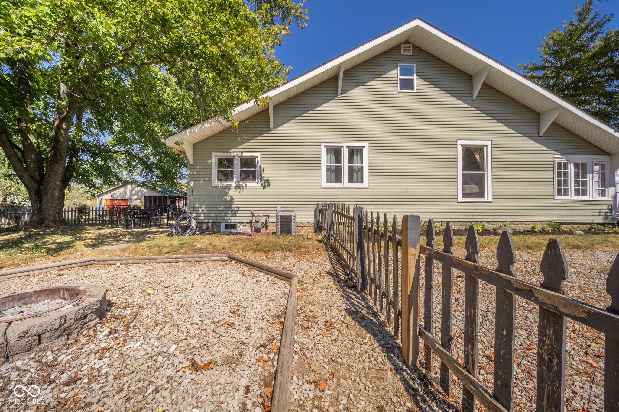 109 S Meridian Street