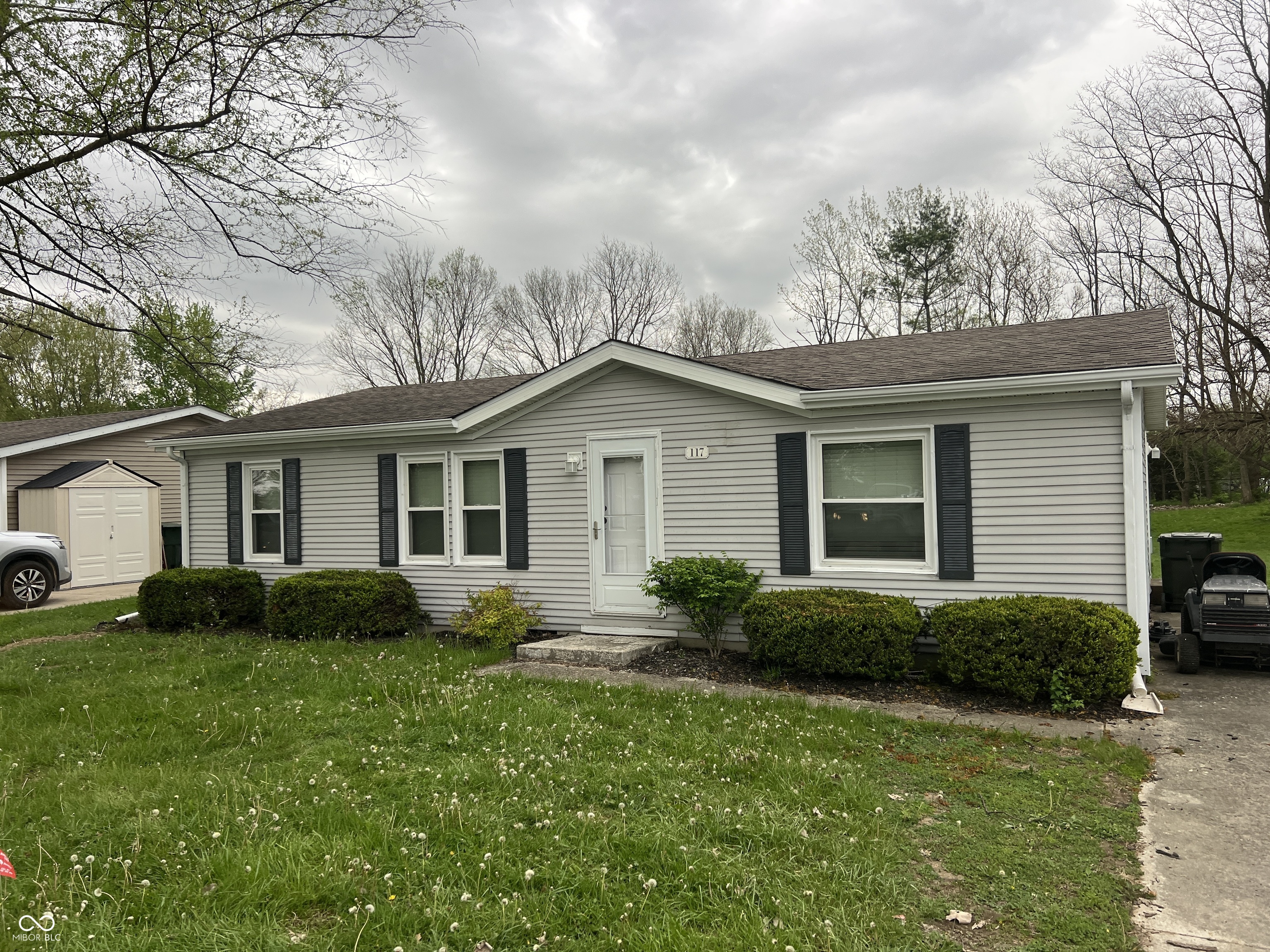 117 Fountain Lake Drive