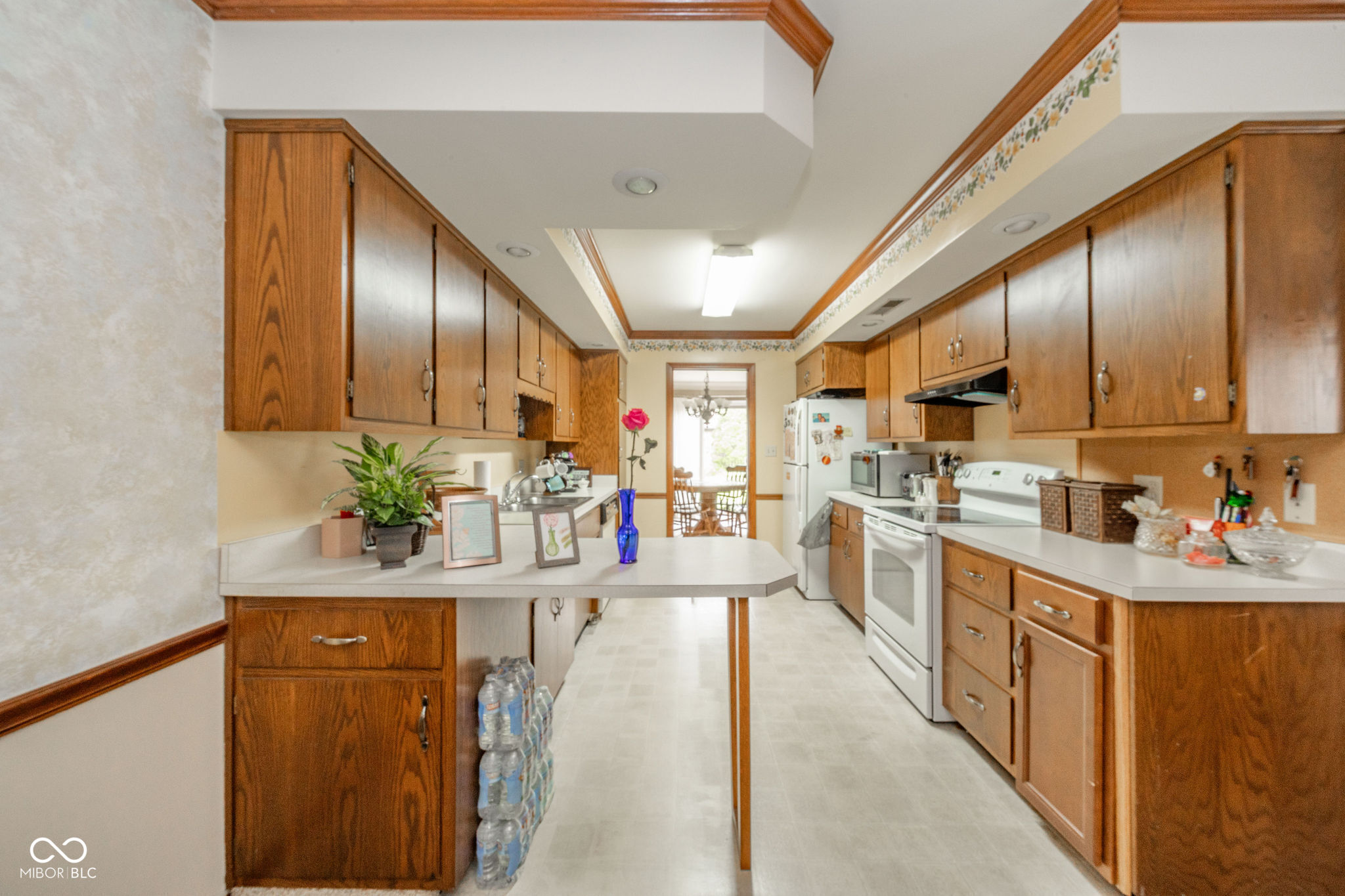 3537 Woodglen Way