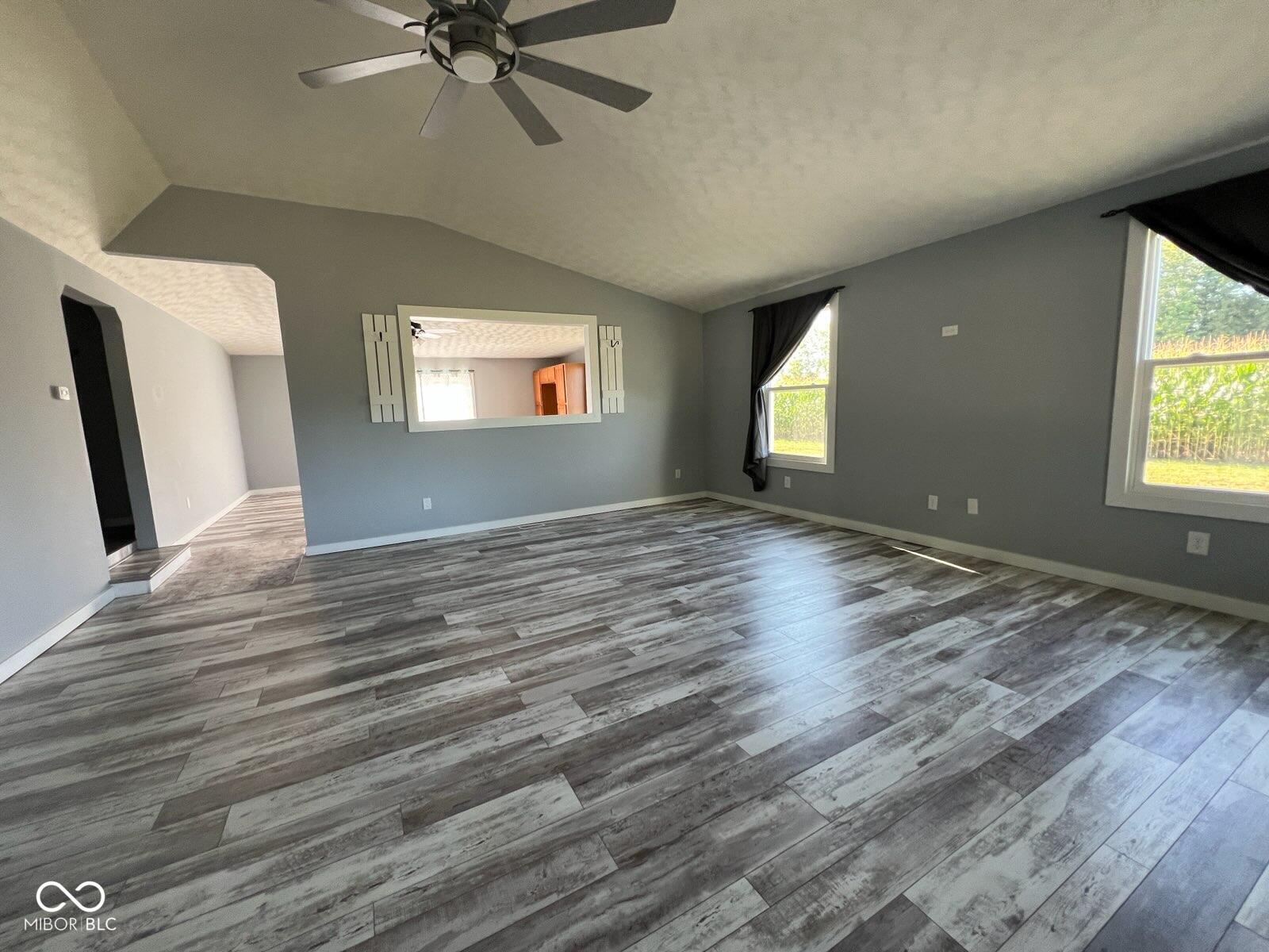 542 S Greensboro Pike