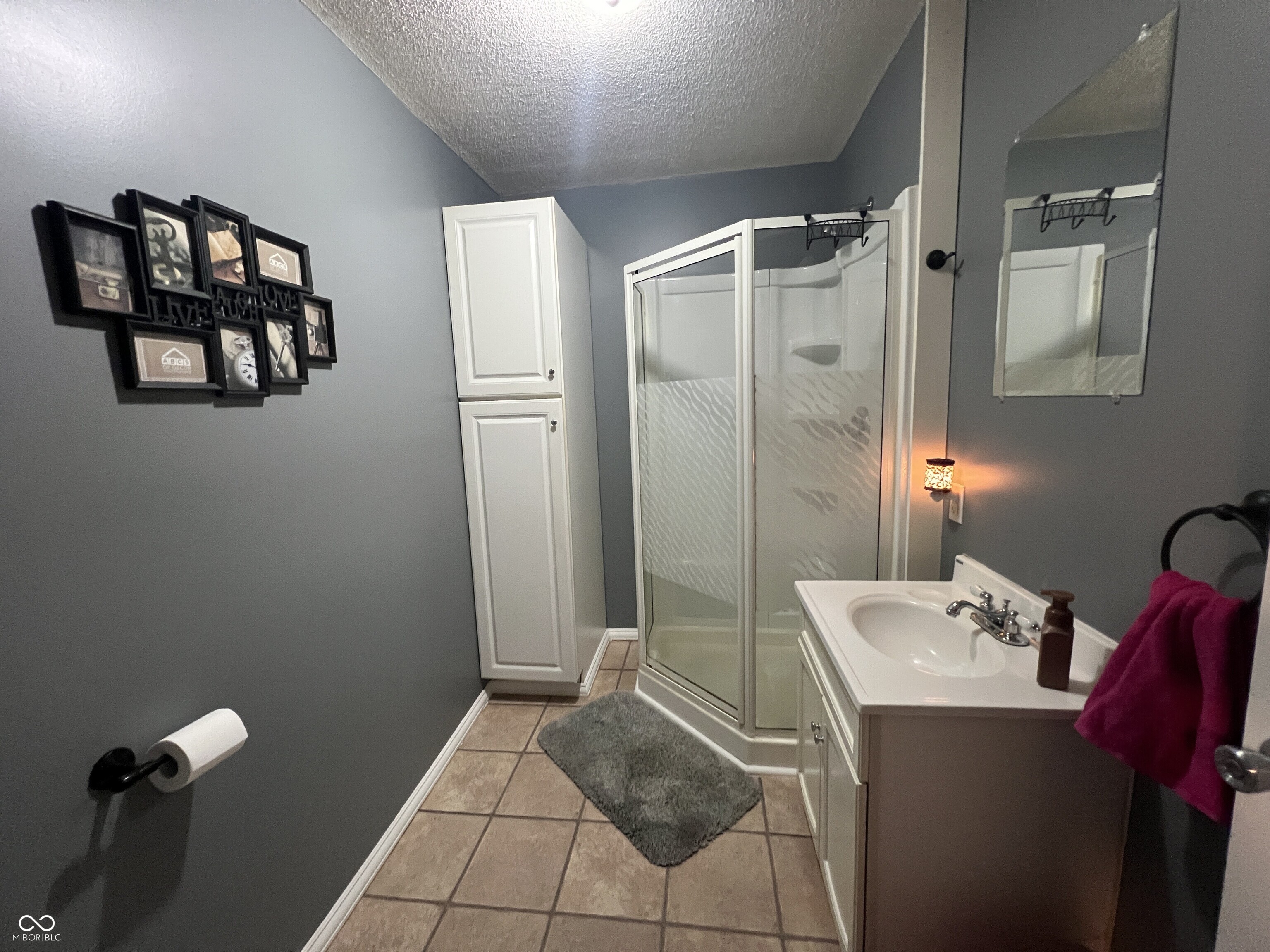 542 S Greensboro Pike