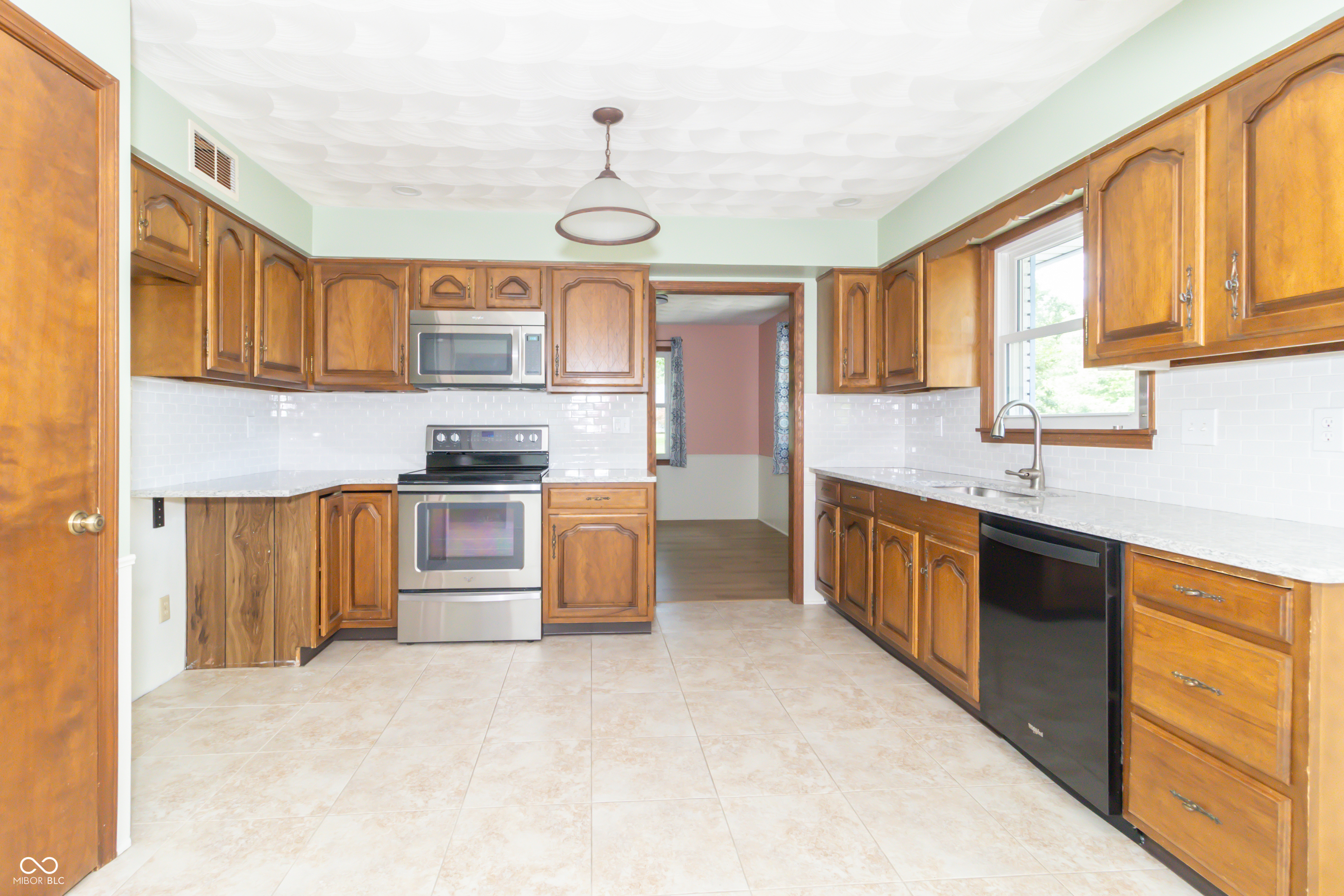 720 Suzanne Court