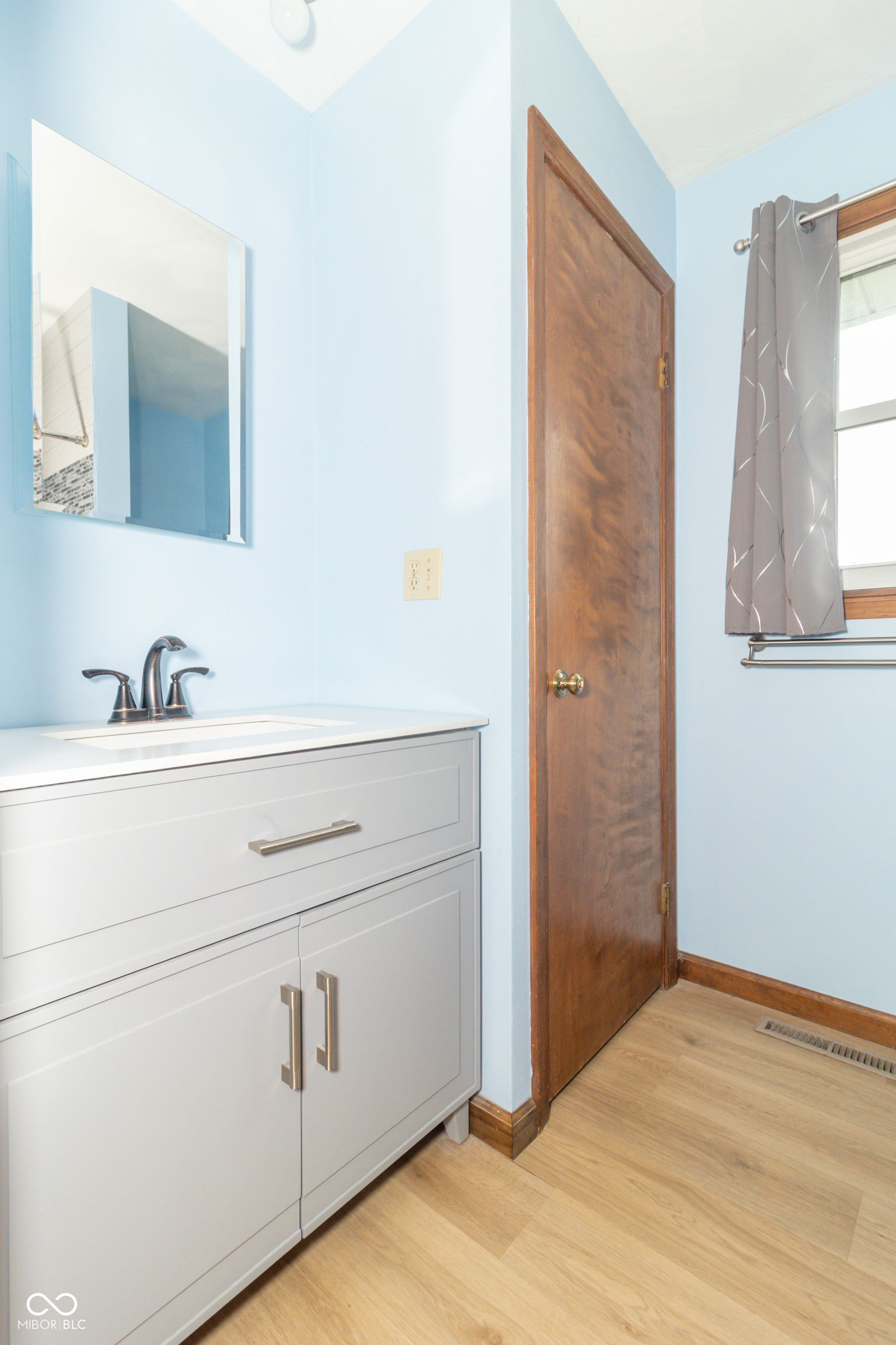 720 Suzanne Court