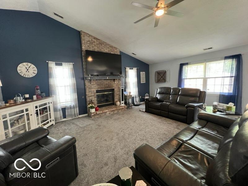 322 Longfellow Court