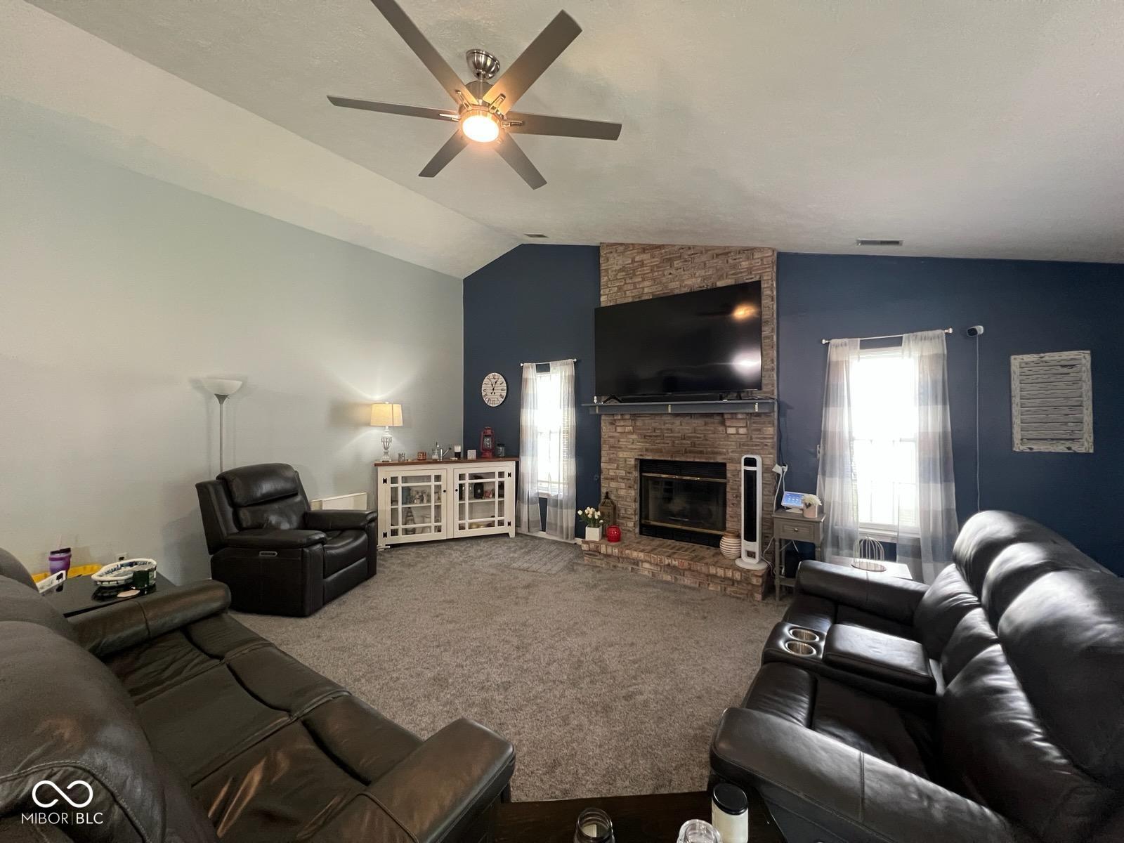 322 Longfellow Court