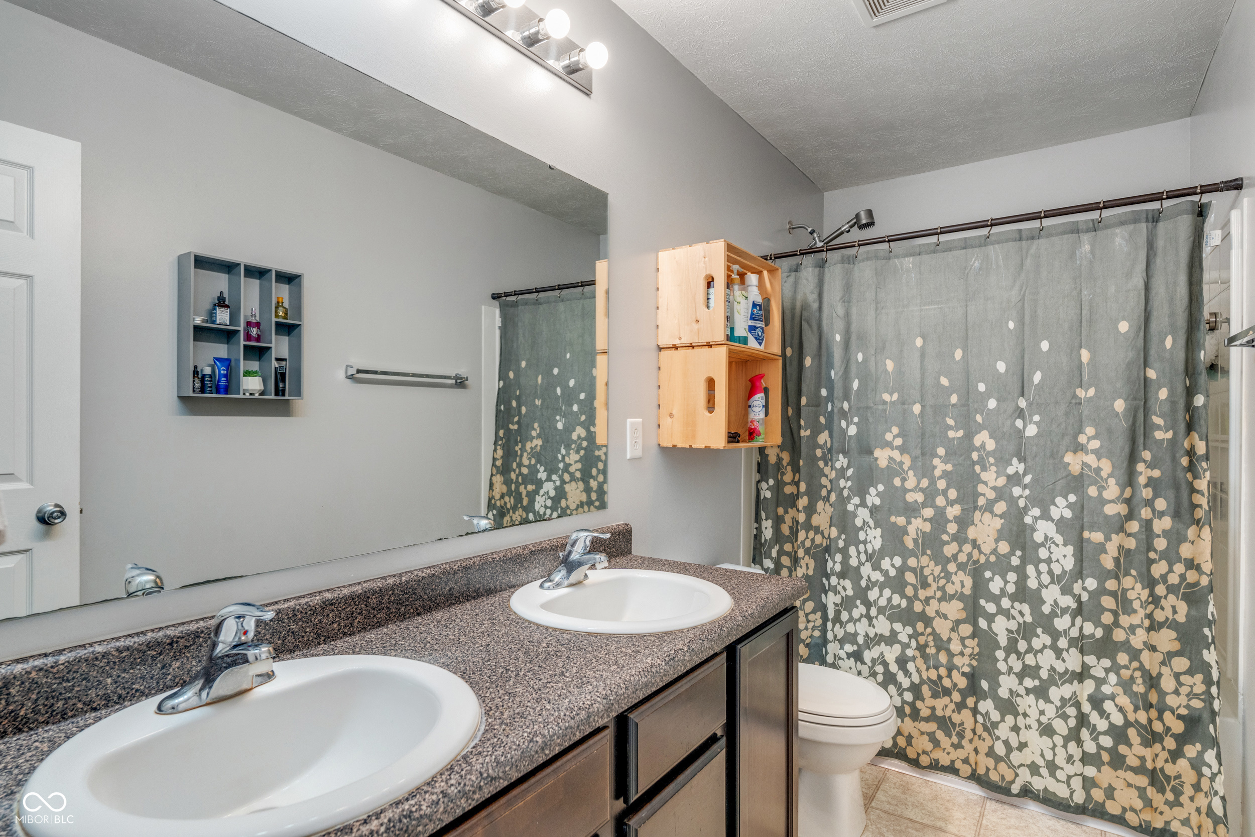 6501 Paramount Springs Drive
