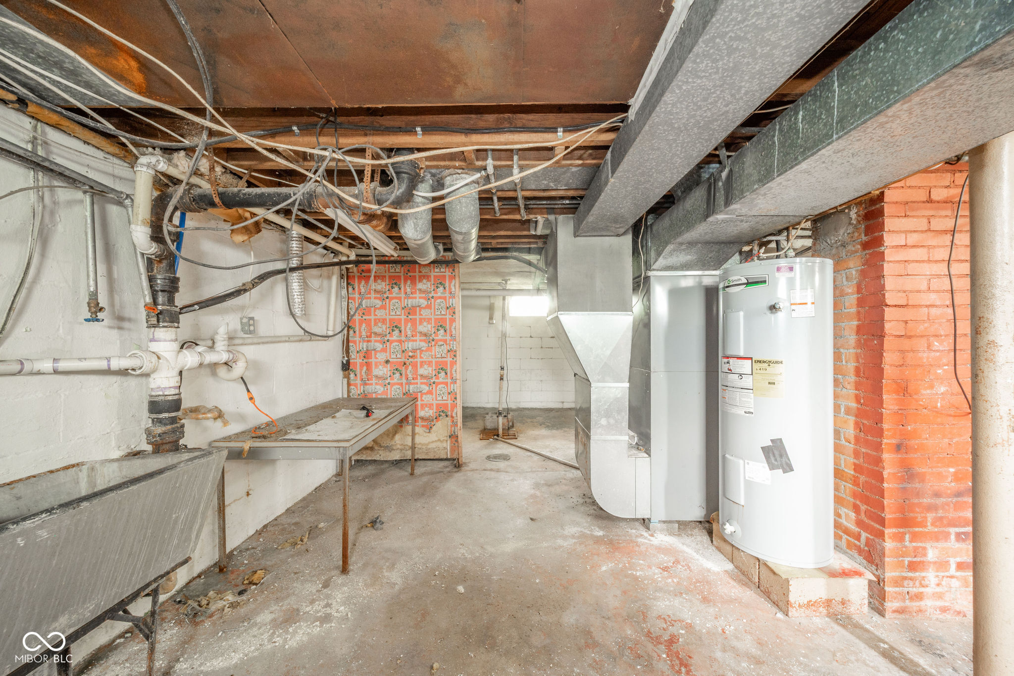 239 W 38th Street
