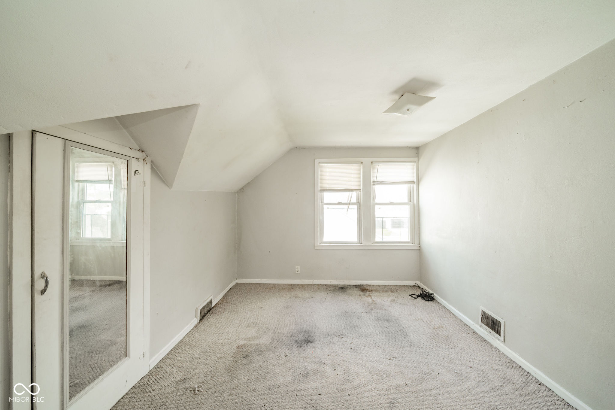 239 W 38th Street
