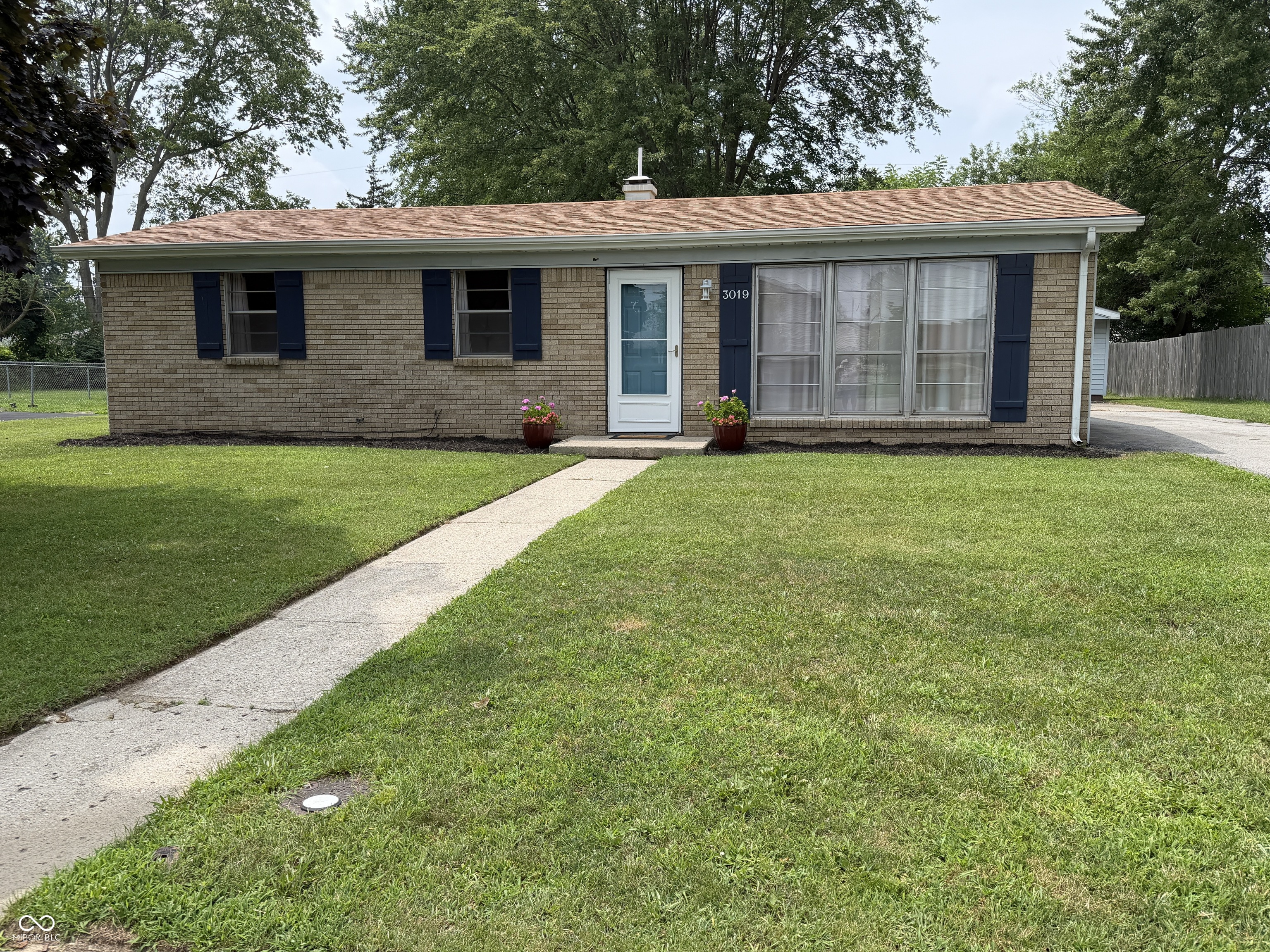 3019 Brentwood Road