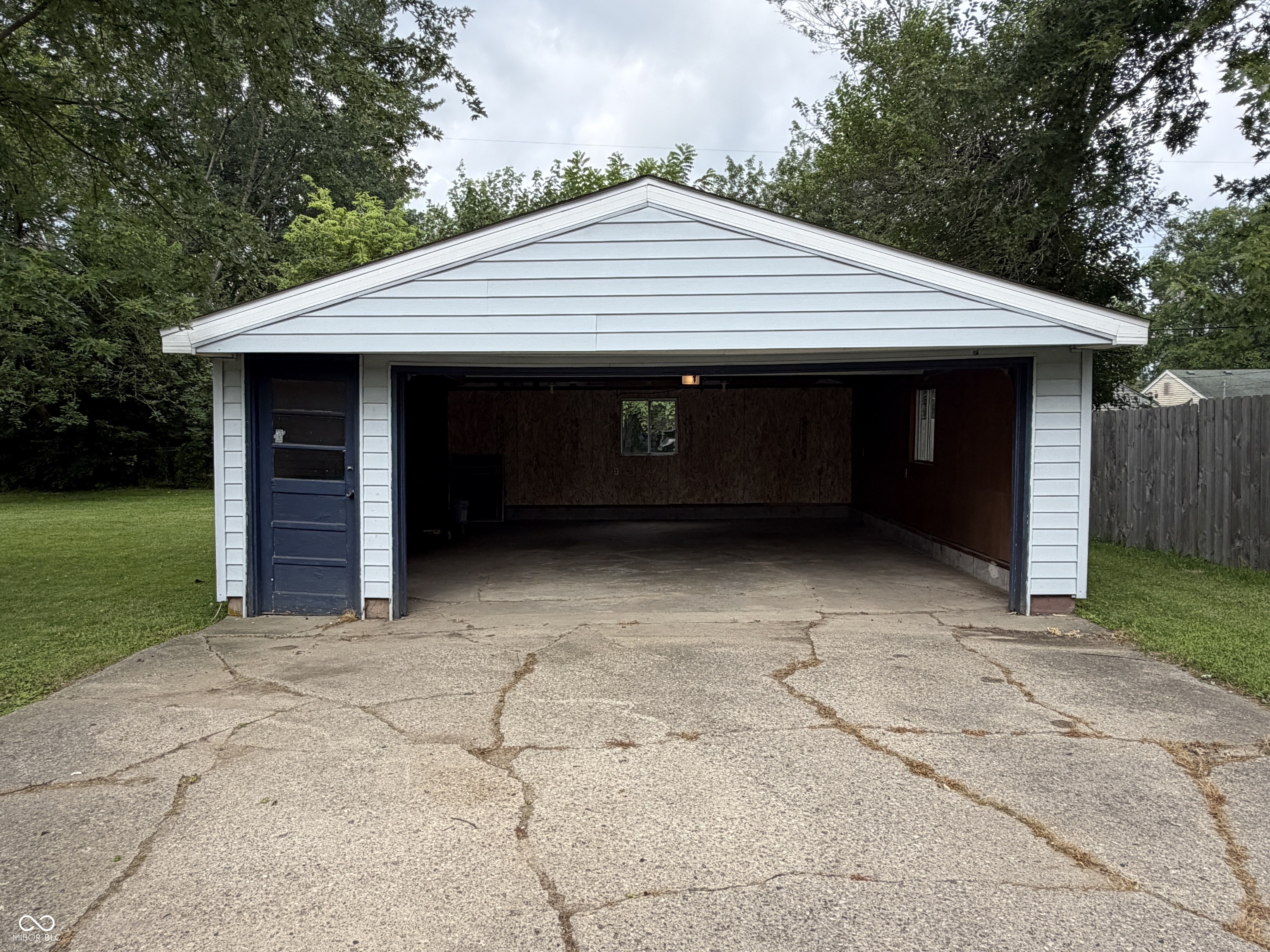 3019 Brentwood Road