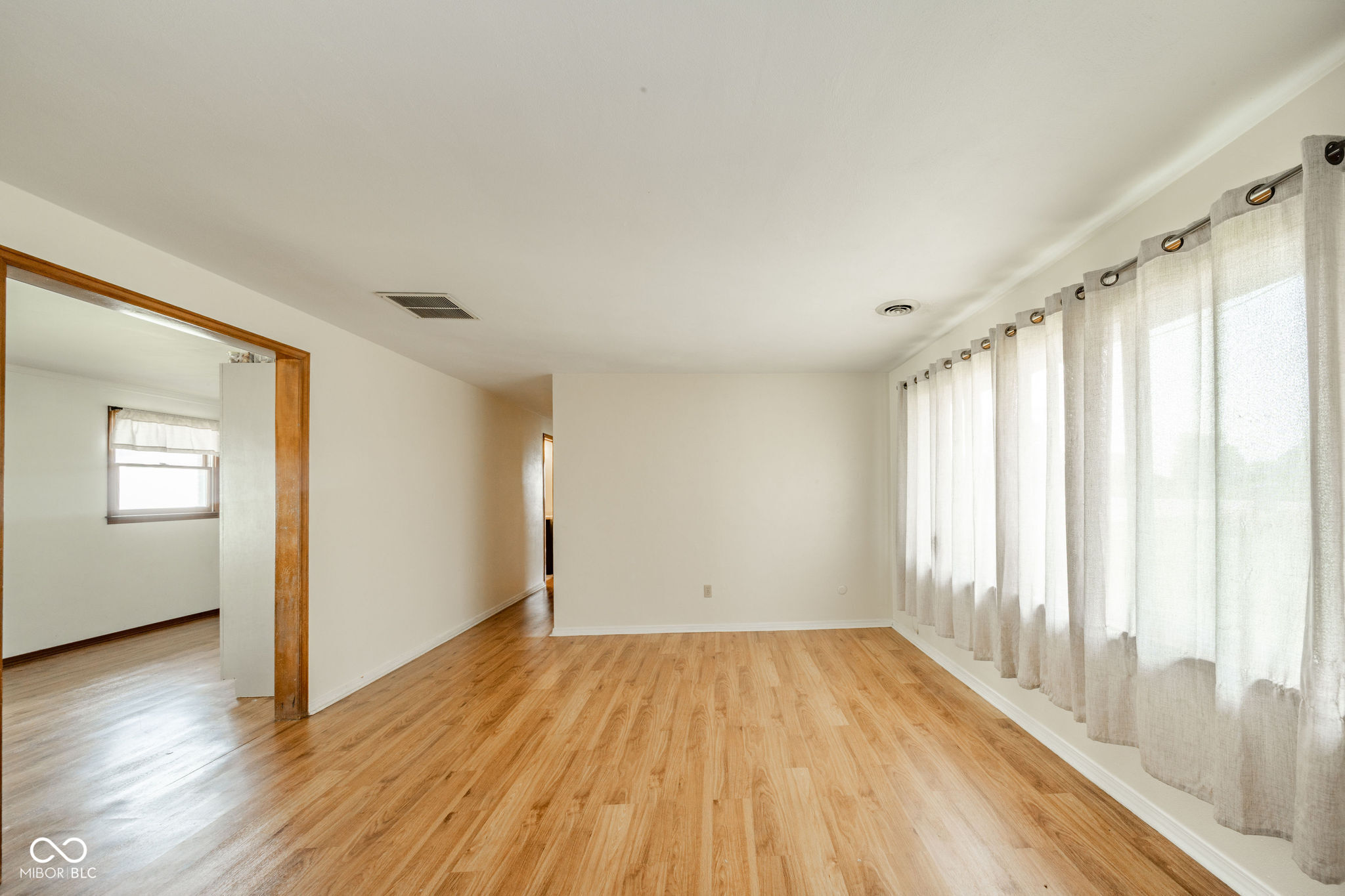 512 E County Road 300 S