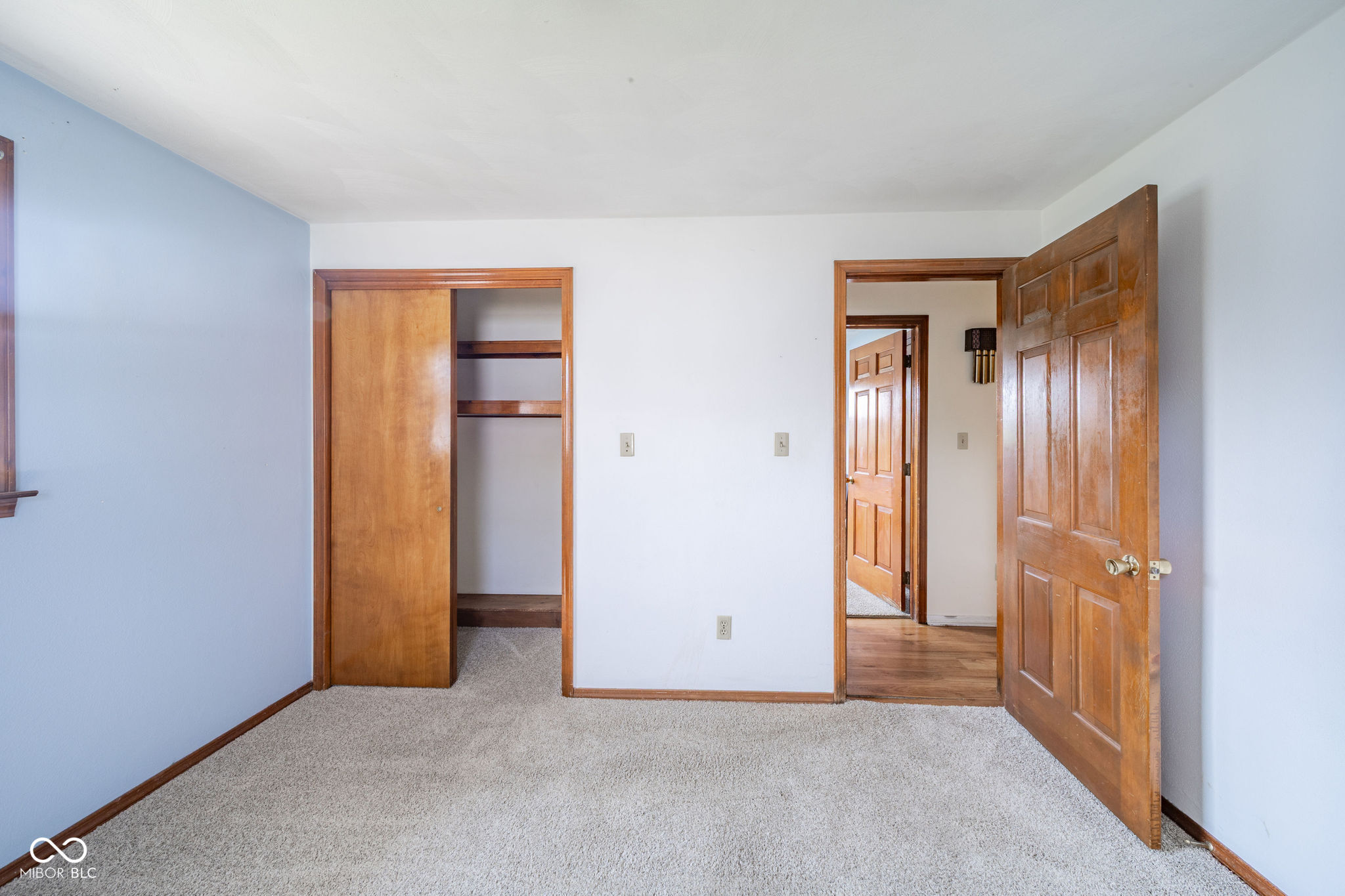 512 E County Road 300 S