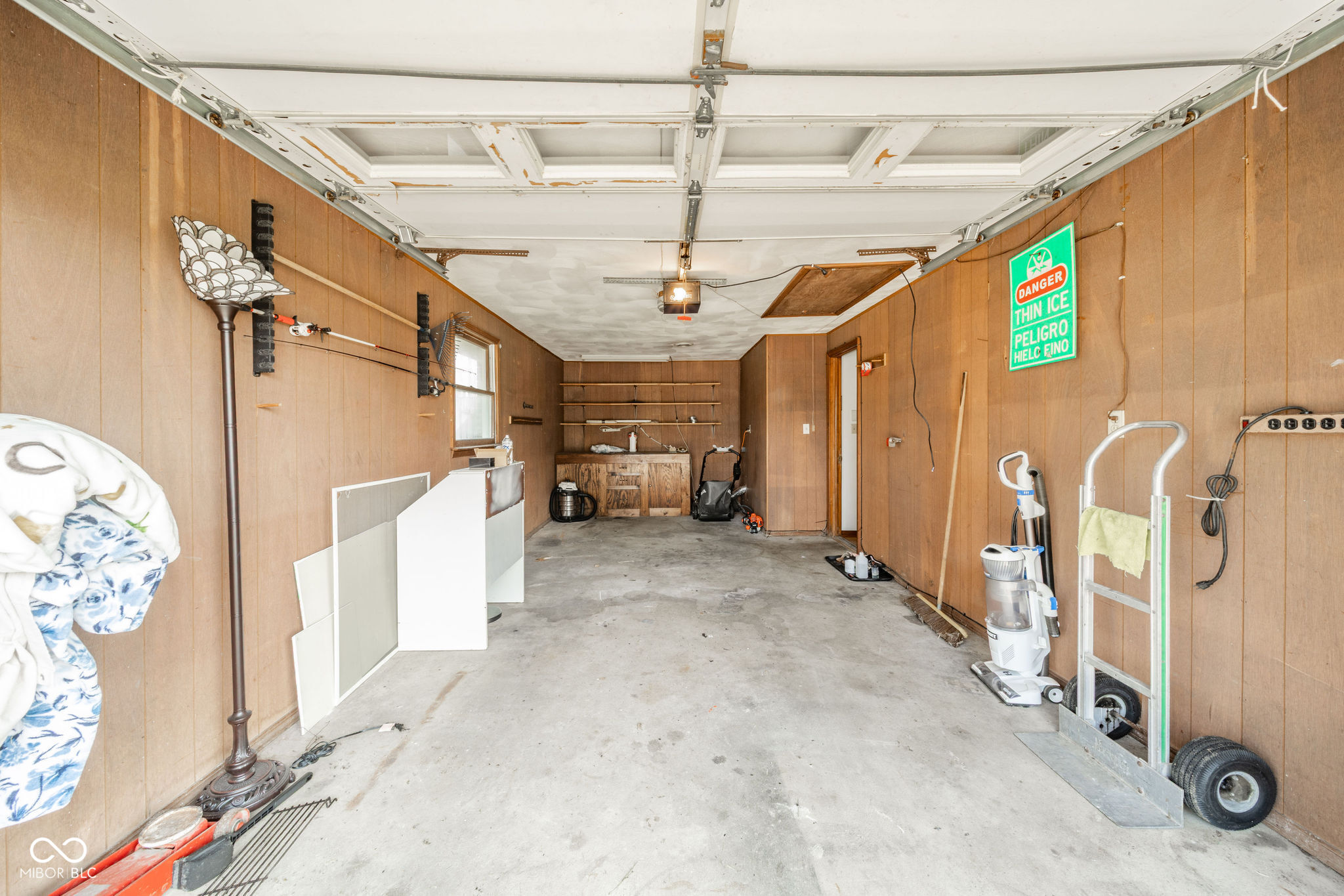 512 E County Road 300 S