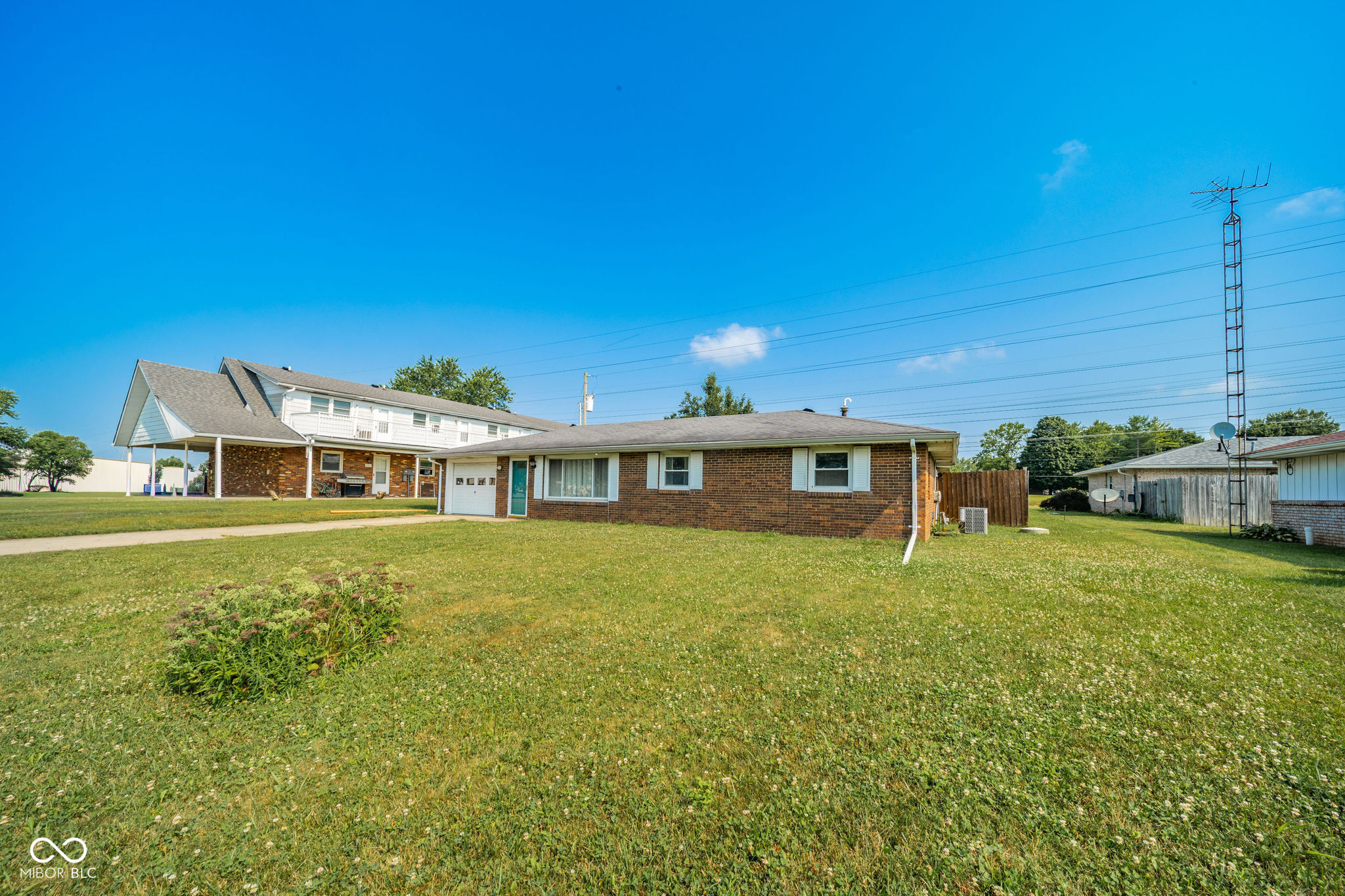 512 E County Road 300 S