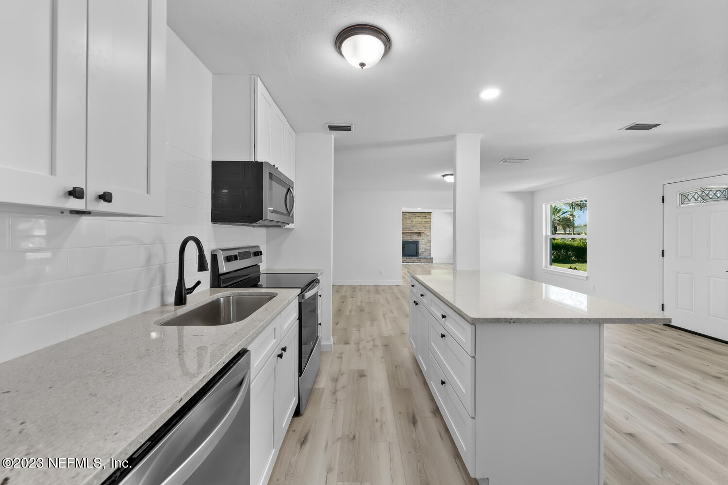 1153 KNOBB HILL Drive