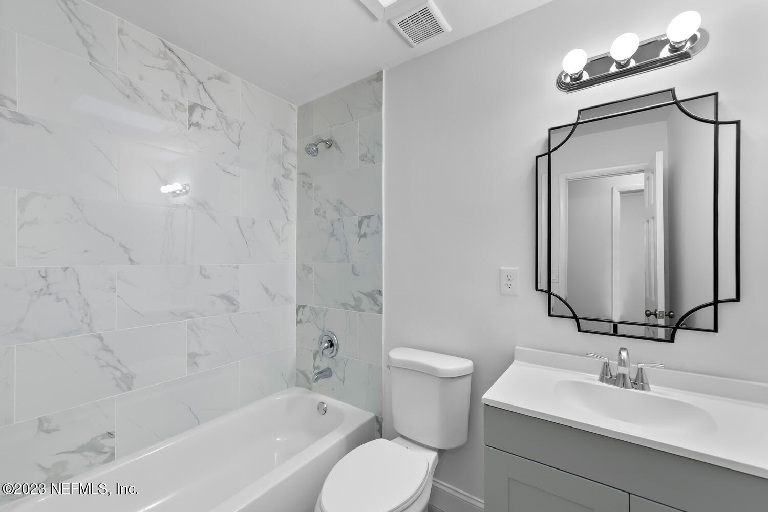 1153 KNOBB HILL Drive