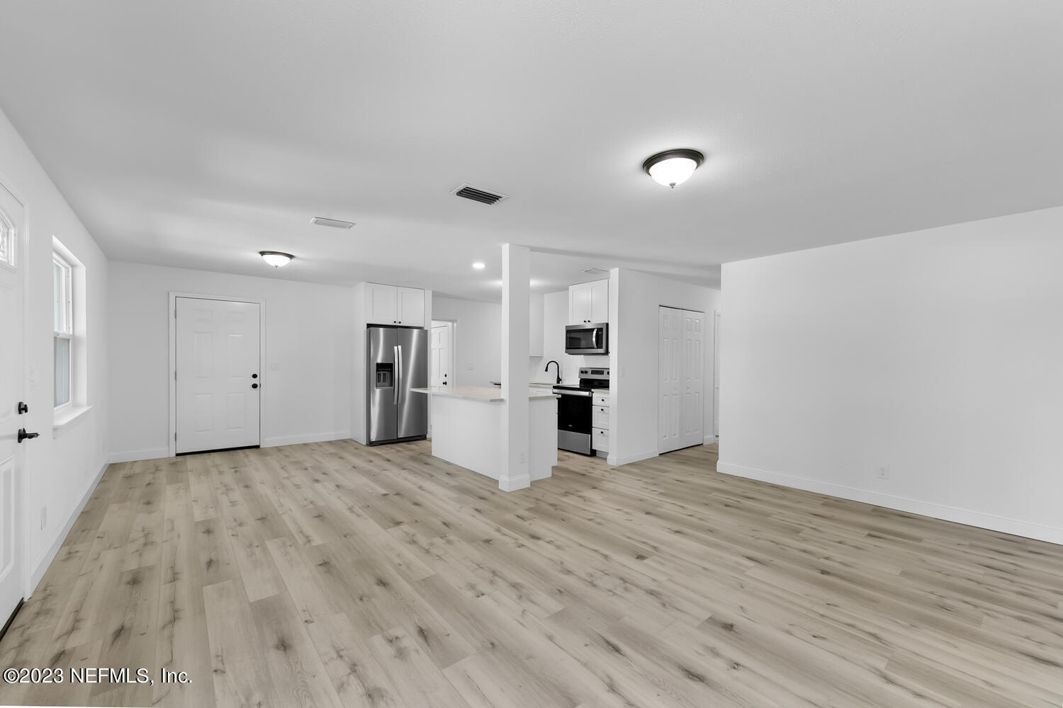 1153 KNOBB HILL Drive