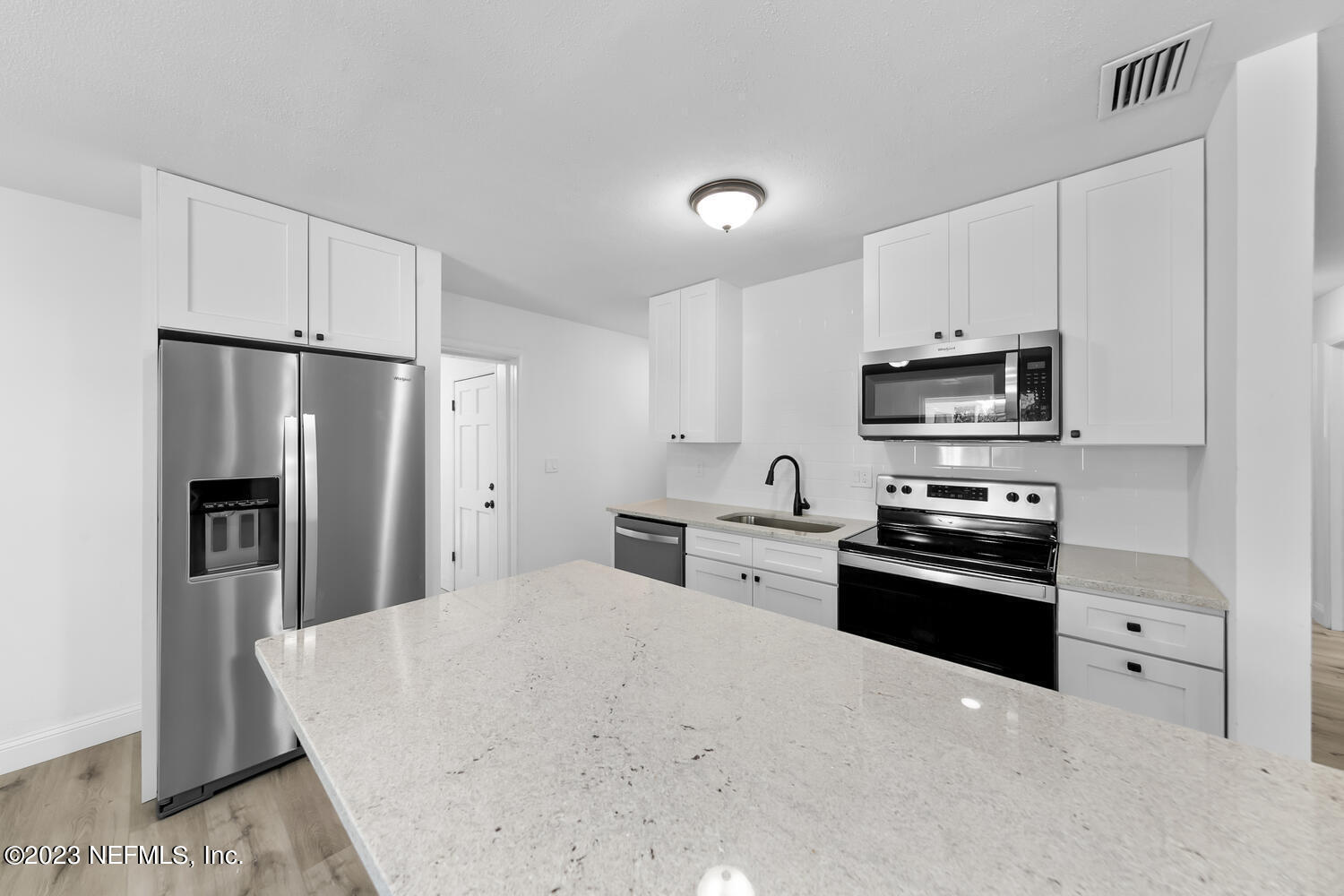 1153 KNOBB HILL Drive