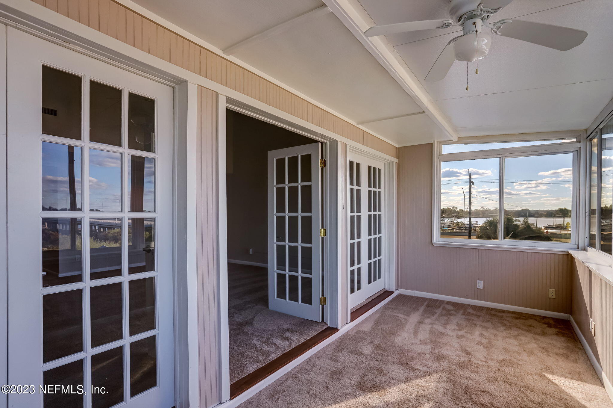 328 SCENIC POINT Lane