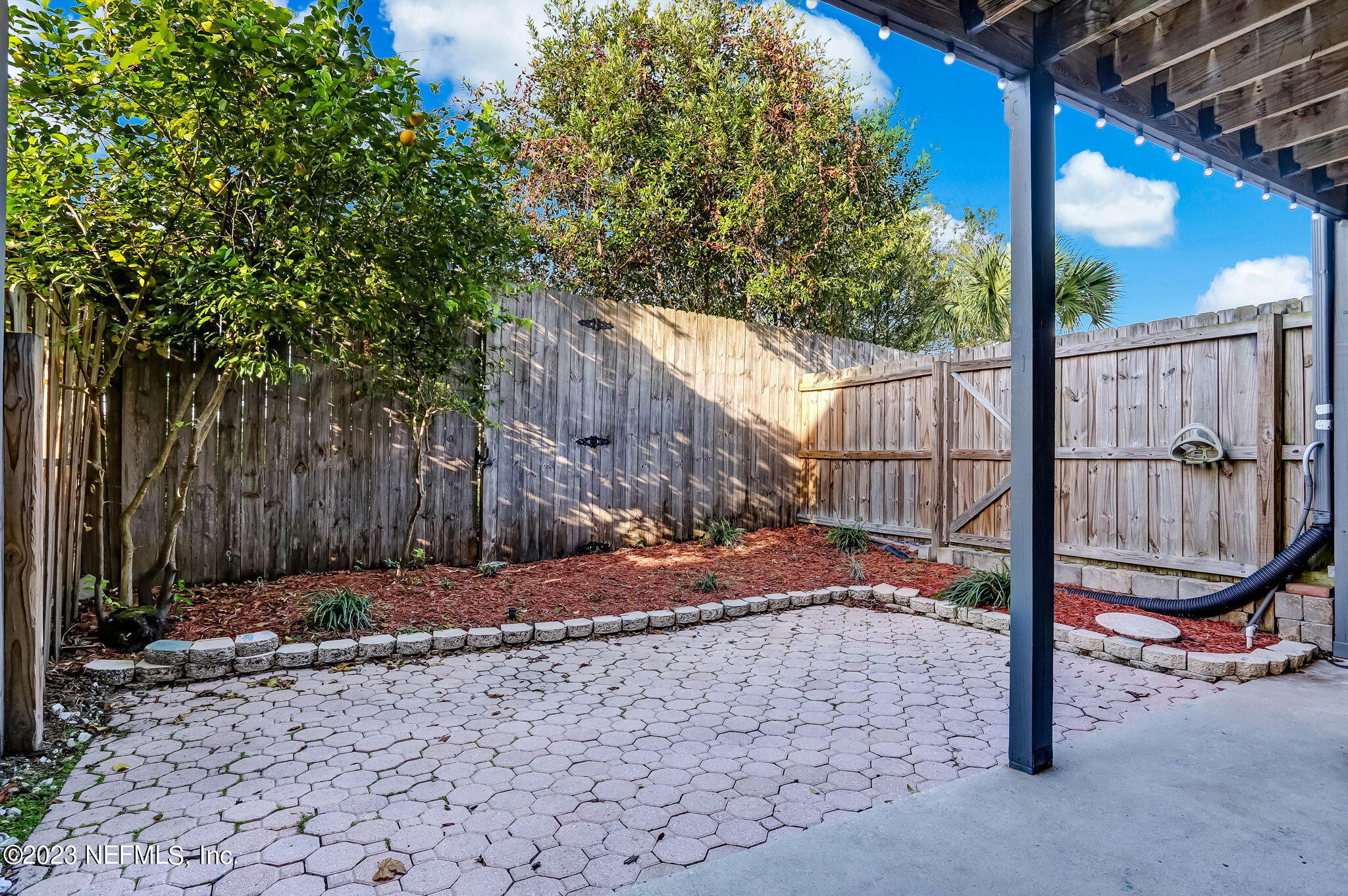 328 SCENIC POINT Lane