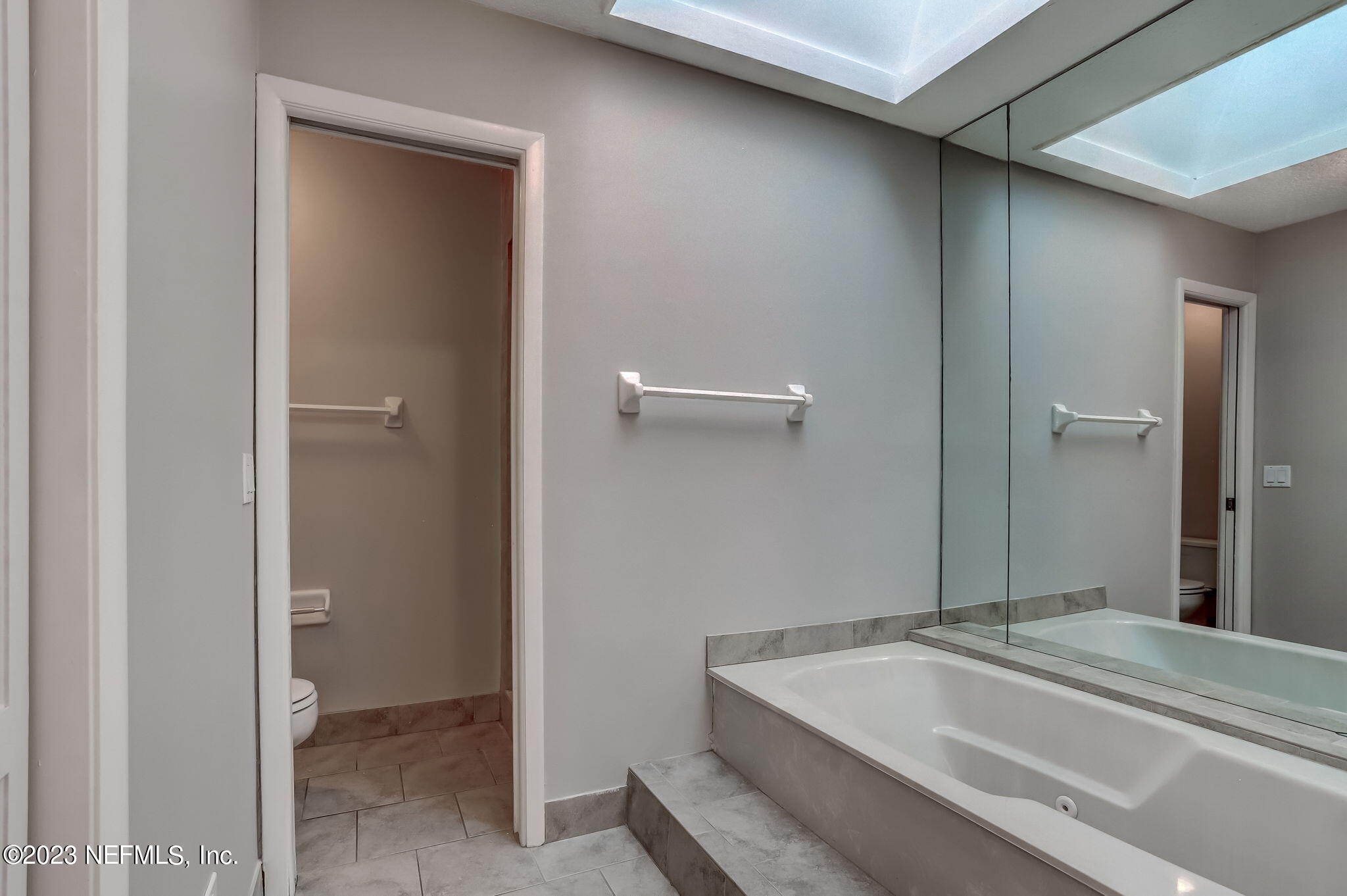 328 SCENIC POINT Lane