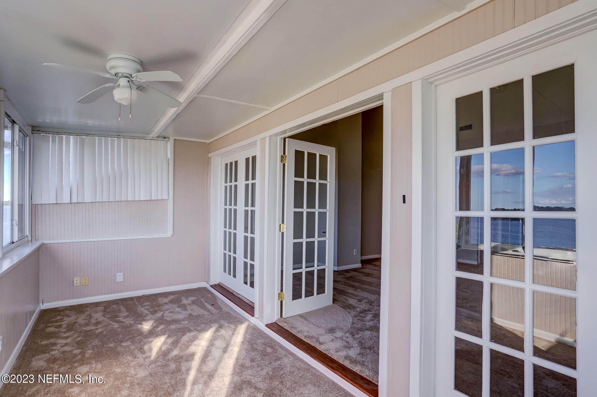 328 SCENIC POINT Lane