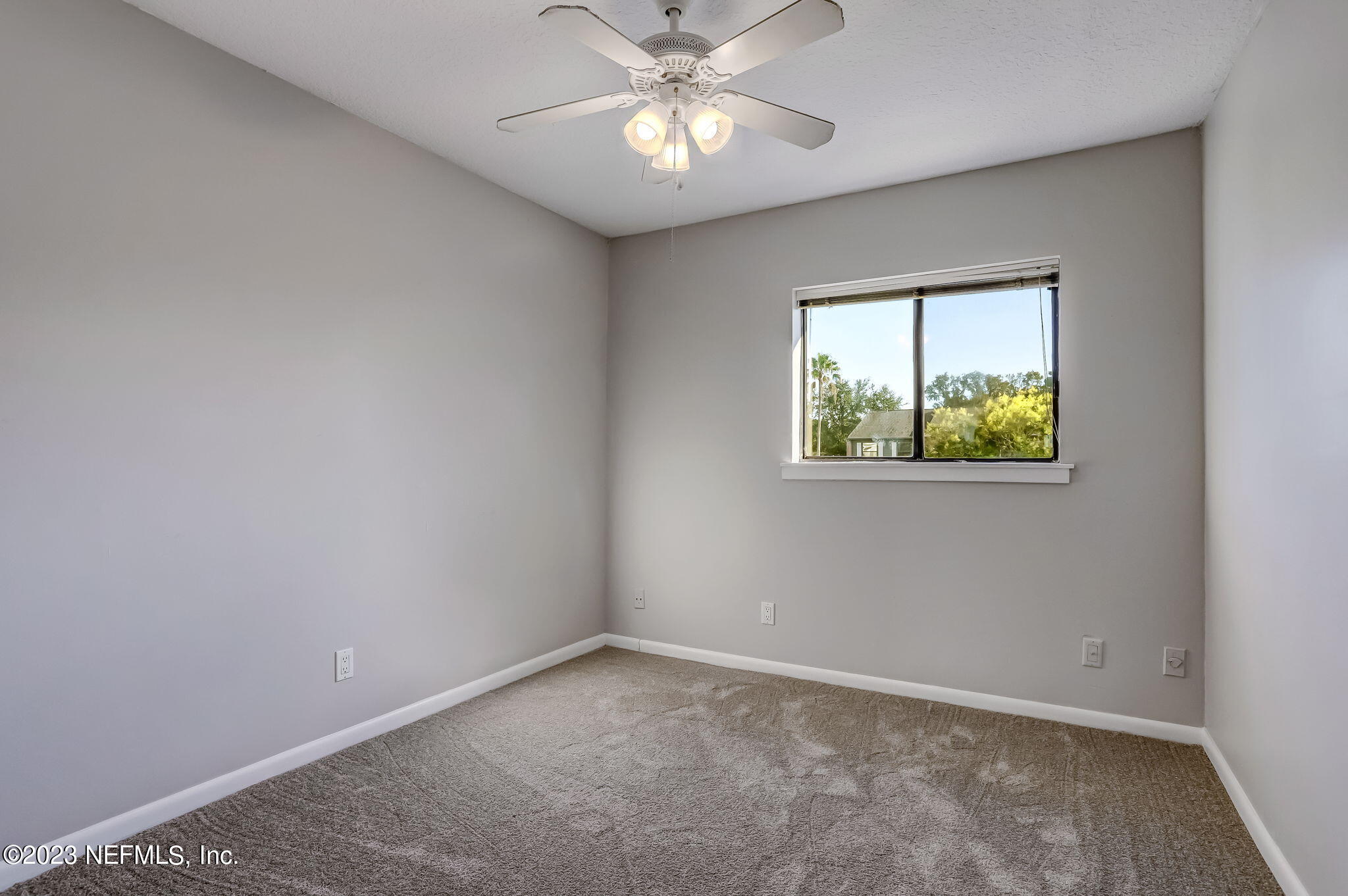 328 SCENIC POINT Lane