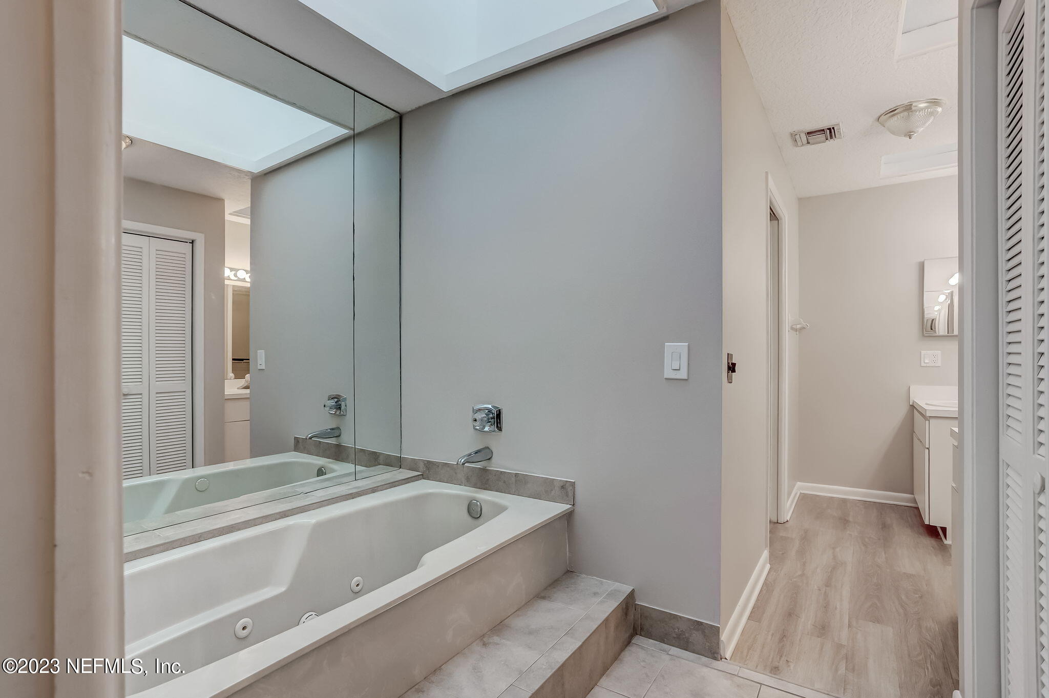 328 SCENIC POINT Lane