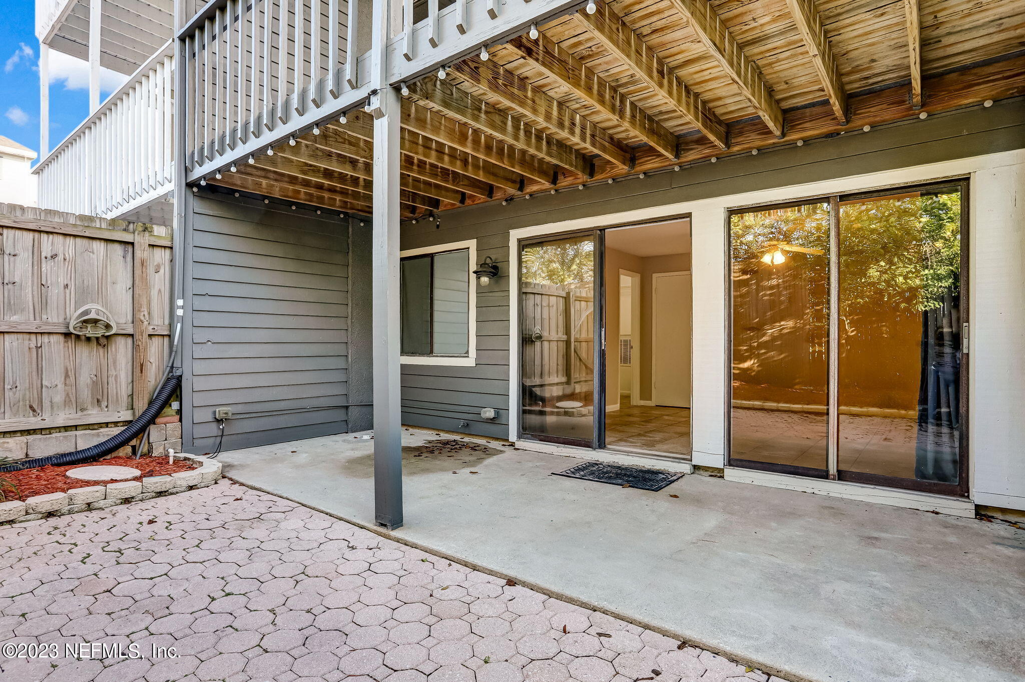 328 SCENIC POINT Lane